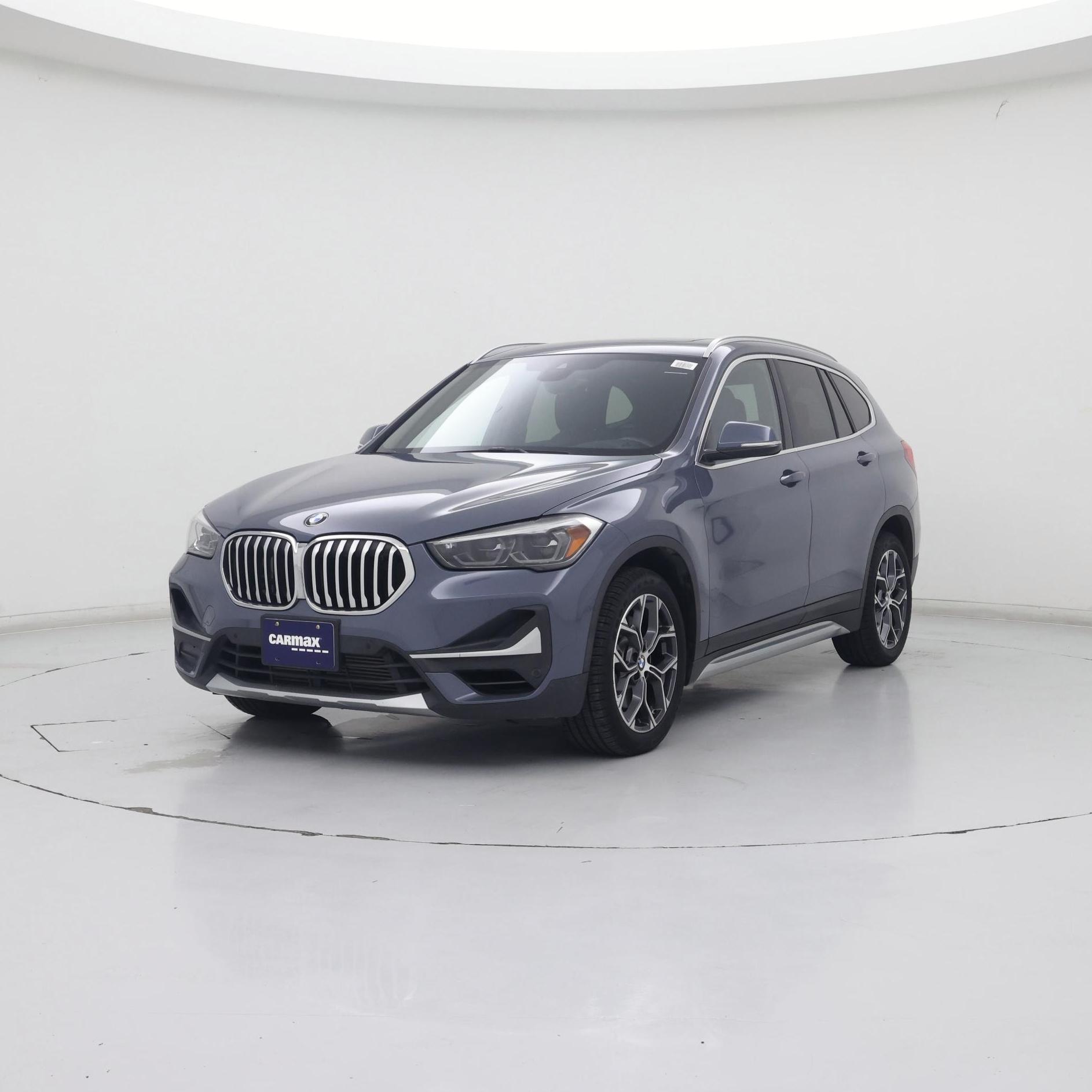 Thumbnail: 2021 BMW X1 - 4