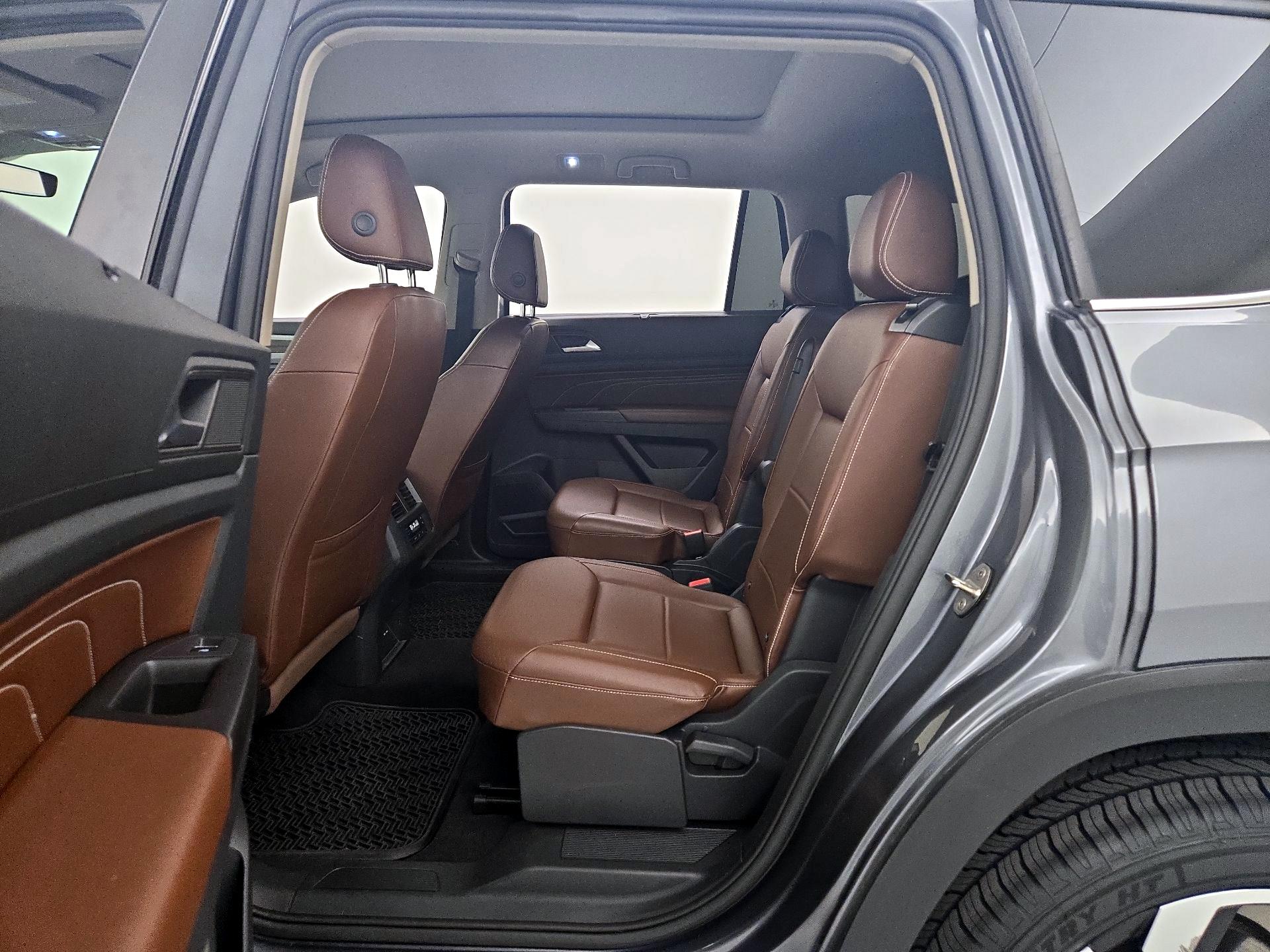 Thumbnail: 2022 Volkswagen Atlas - 20