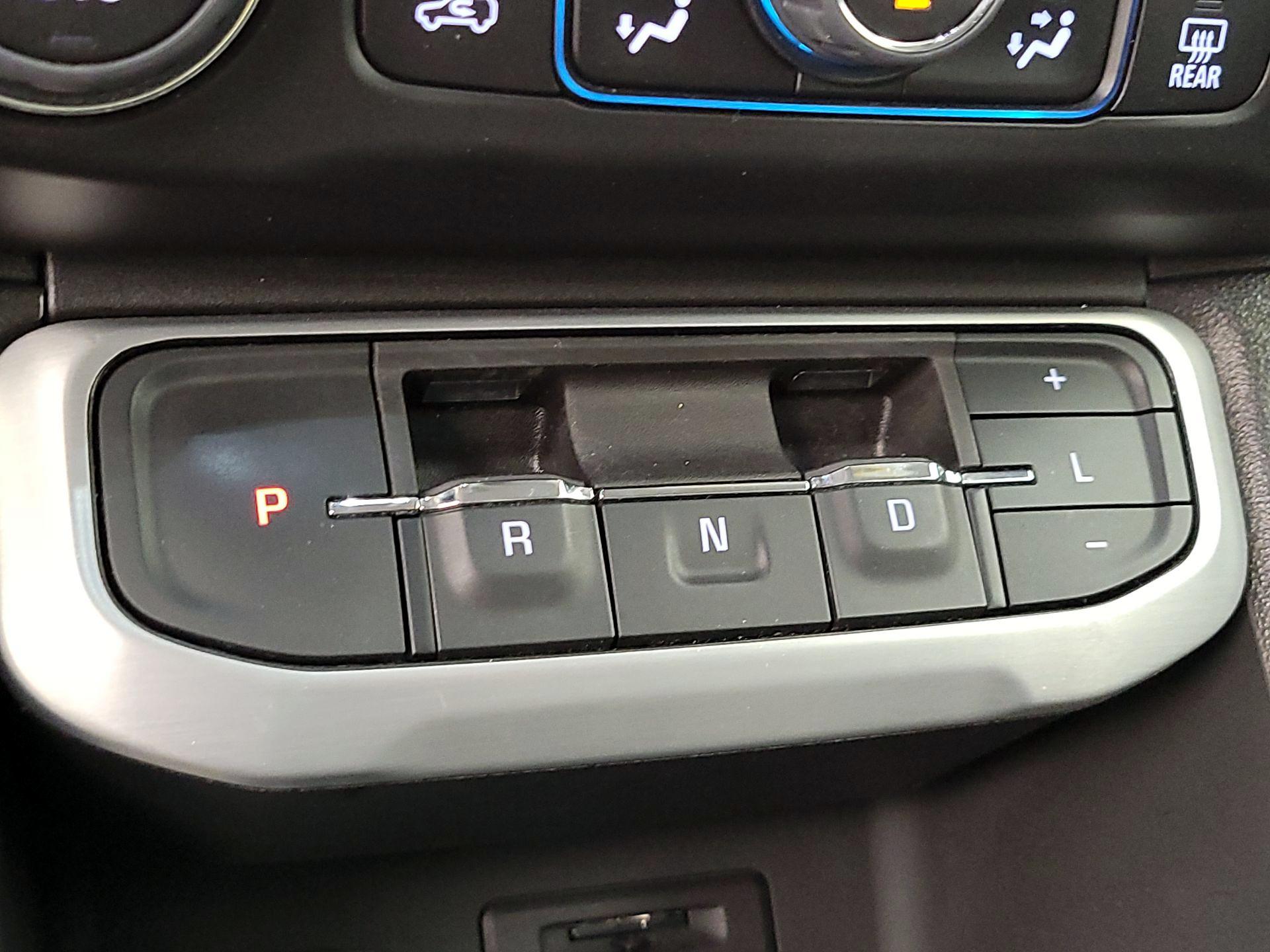 Thumbnail: 2023 GMC Acadia - 18