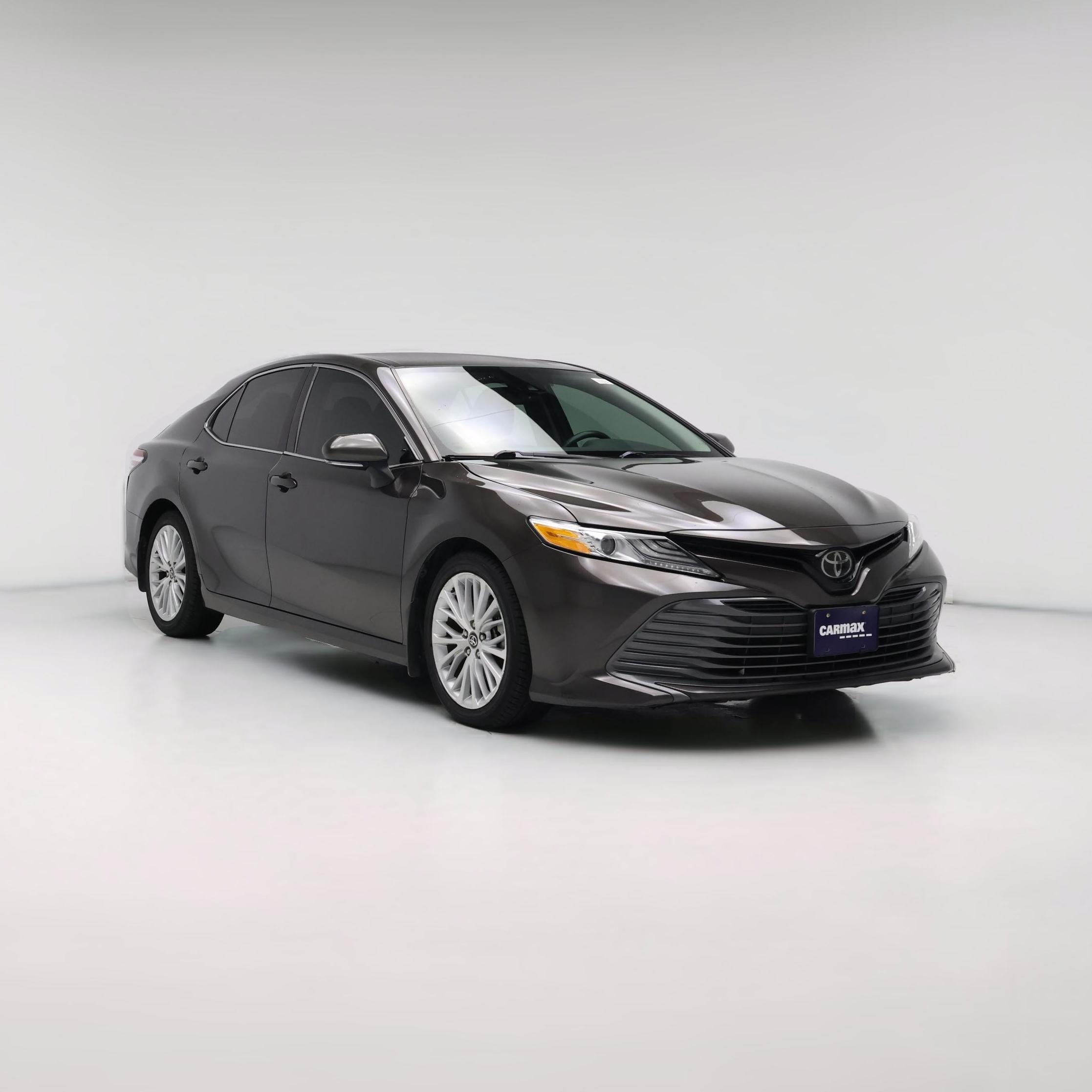 Thumbnail: 2020 Toyota Camry - 1