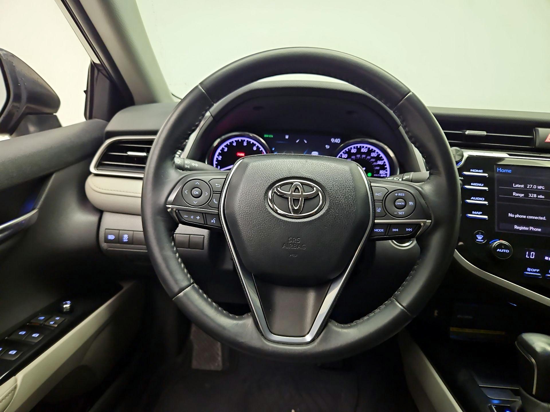 Thumbnail: 2020 Toyota Camry - 10