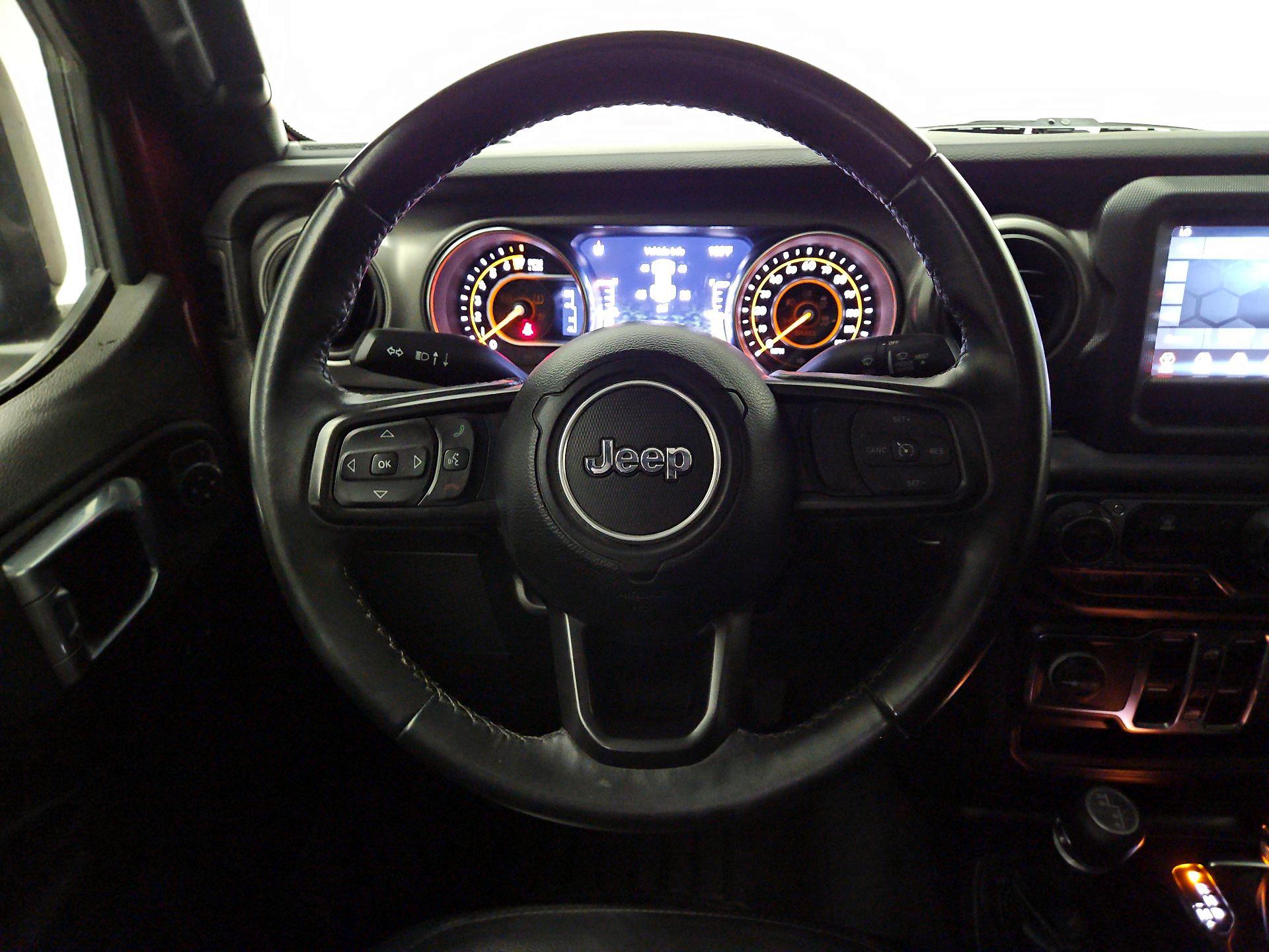 Thumbnail: 2022 Jeep Gladiator - 10