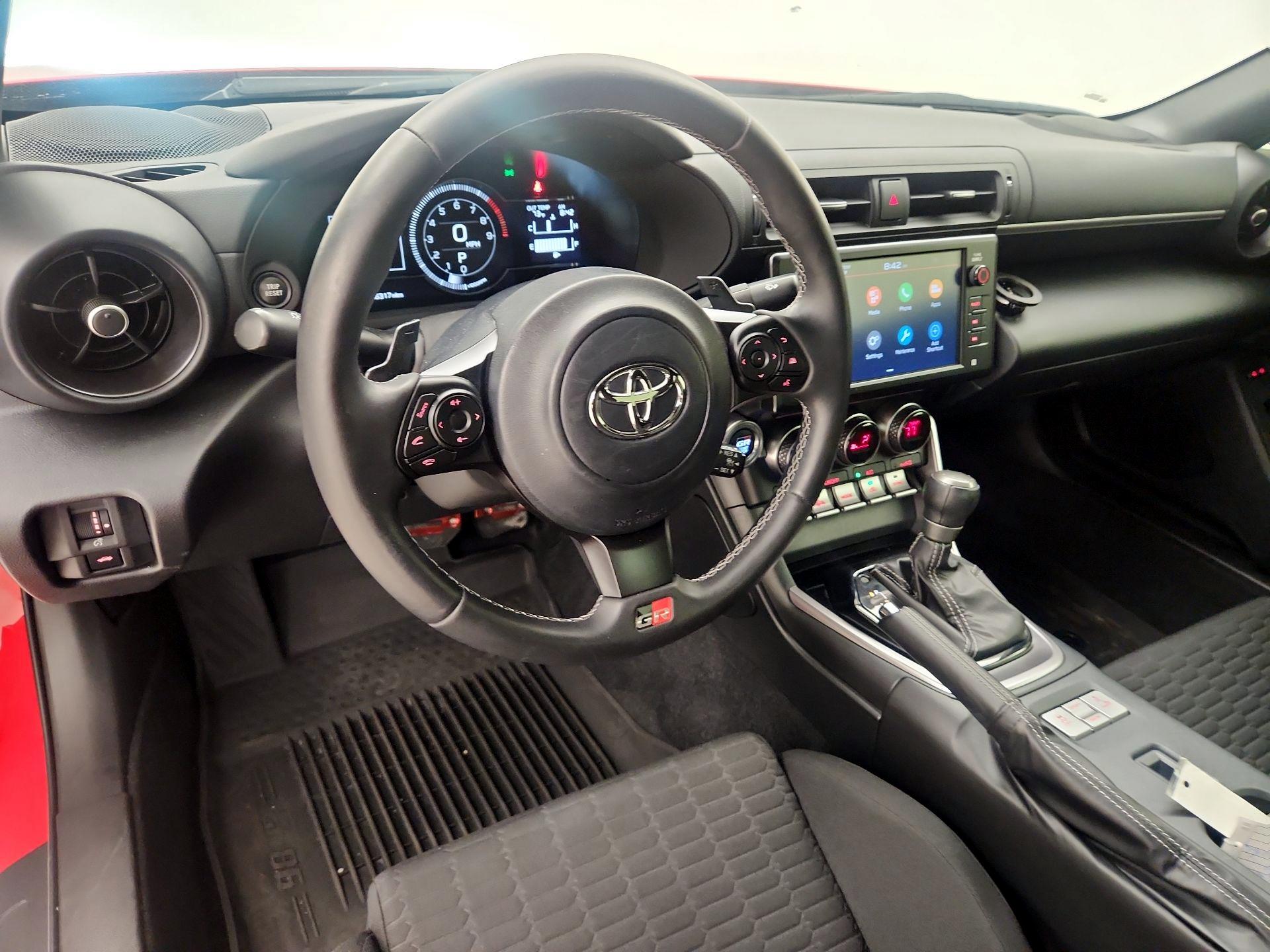 Thumbnail: 2023 Toyota GR86 - 9
