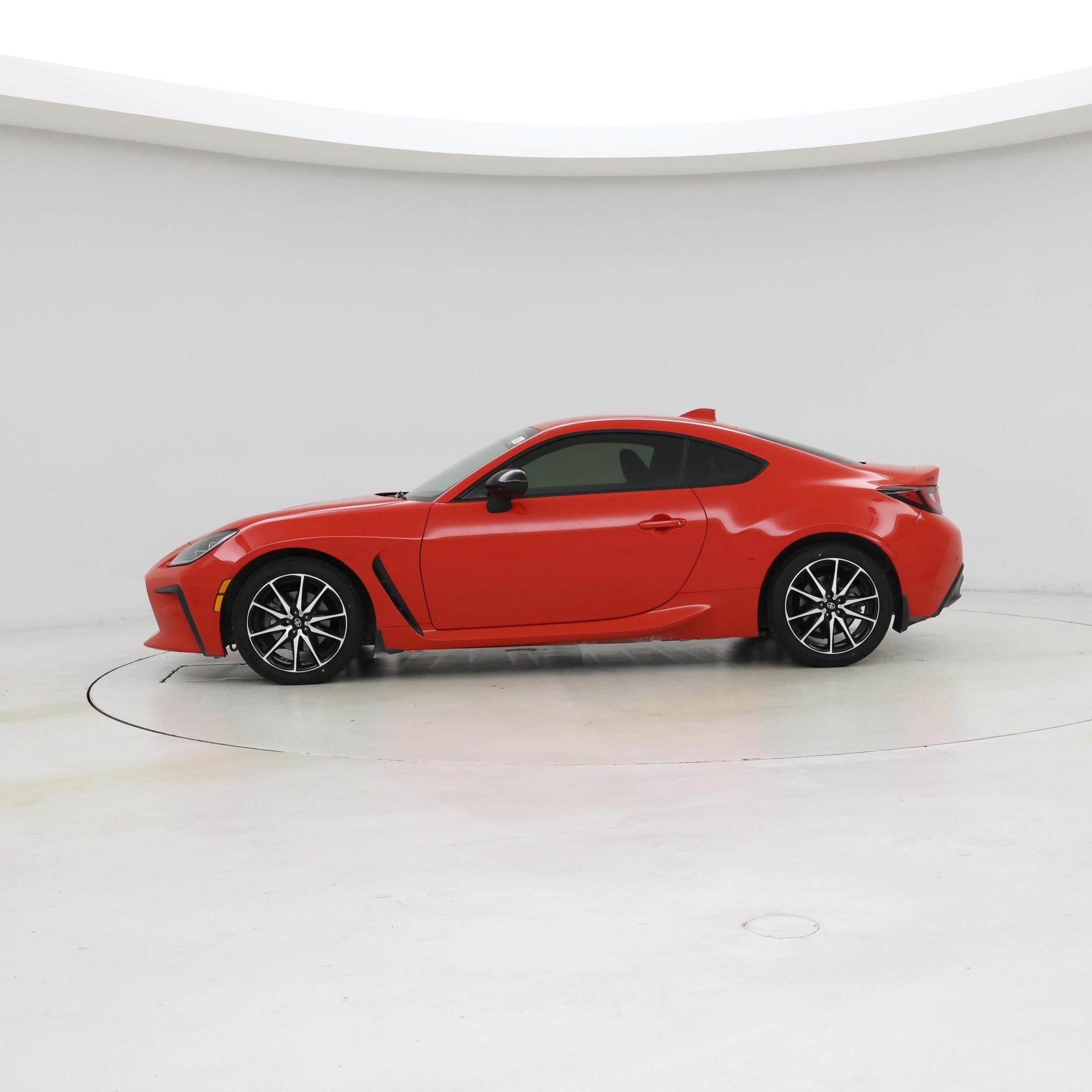 Thumbnail: 2023 Toyota GR86 - 3