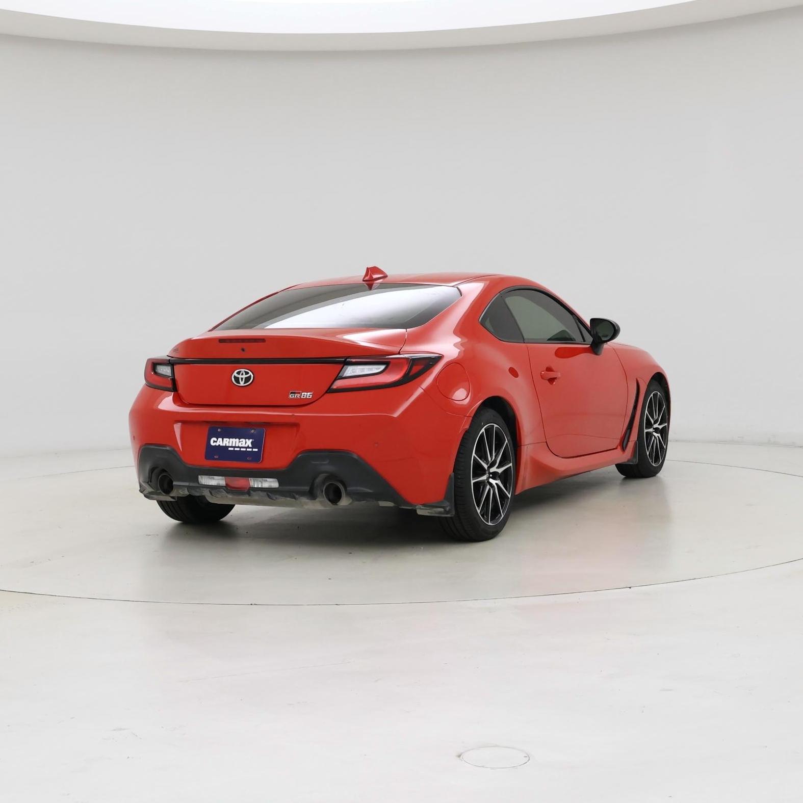 Thumbnail: 2023 Toyota GR86 - 8
