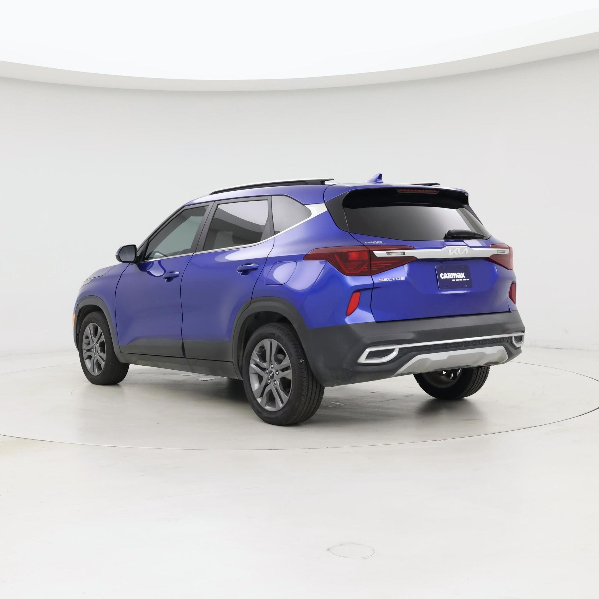Thumbnail: 2023 Kia Seltos - 2