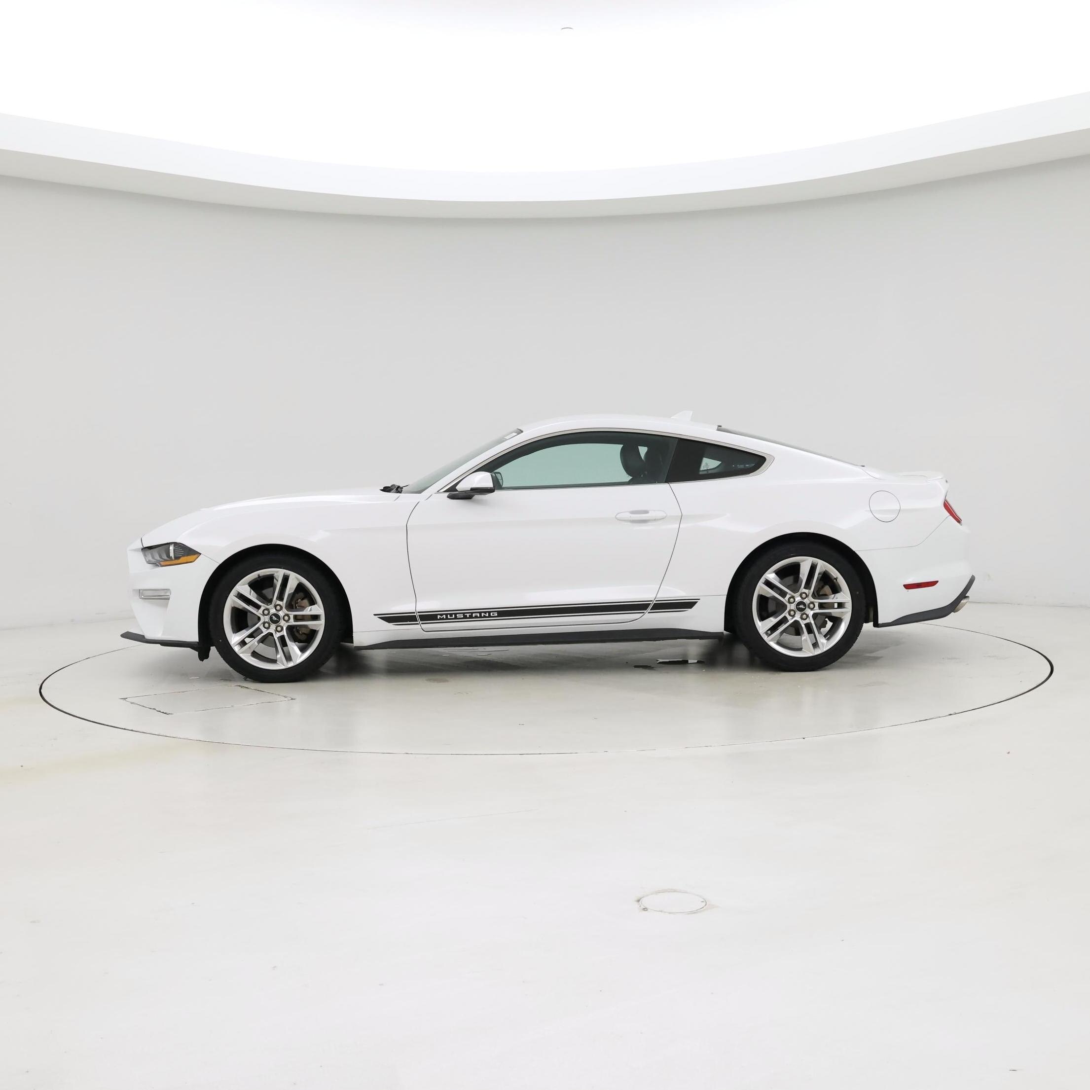 Thumbnail: 2020 Ford Mustang - 3
