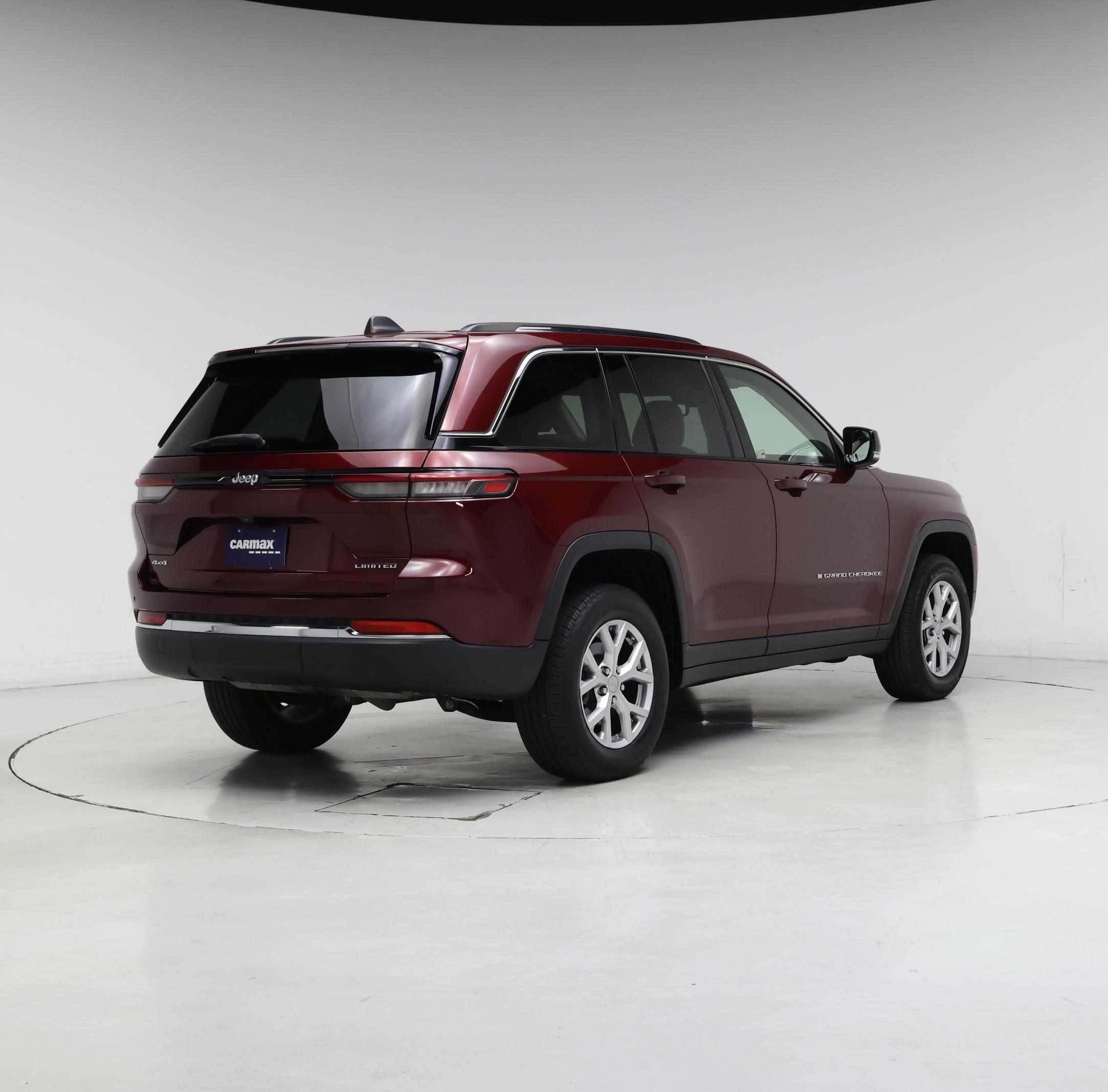 Thumbnail: 2022 Jeep Grand Cherokee - 8
