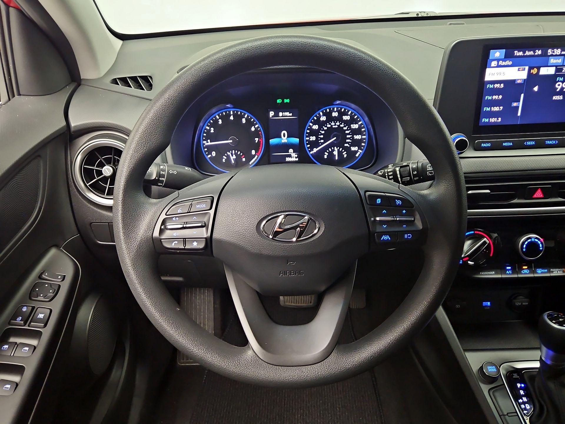 Thumbnail: 2022 Hyundai Kona - 10