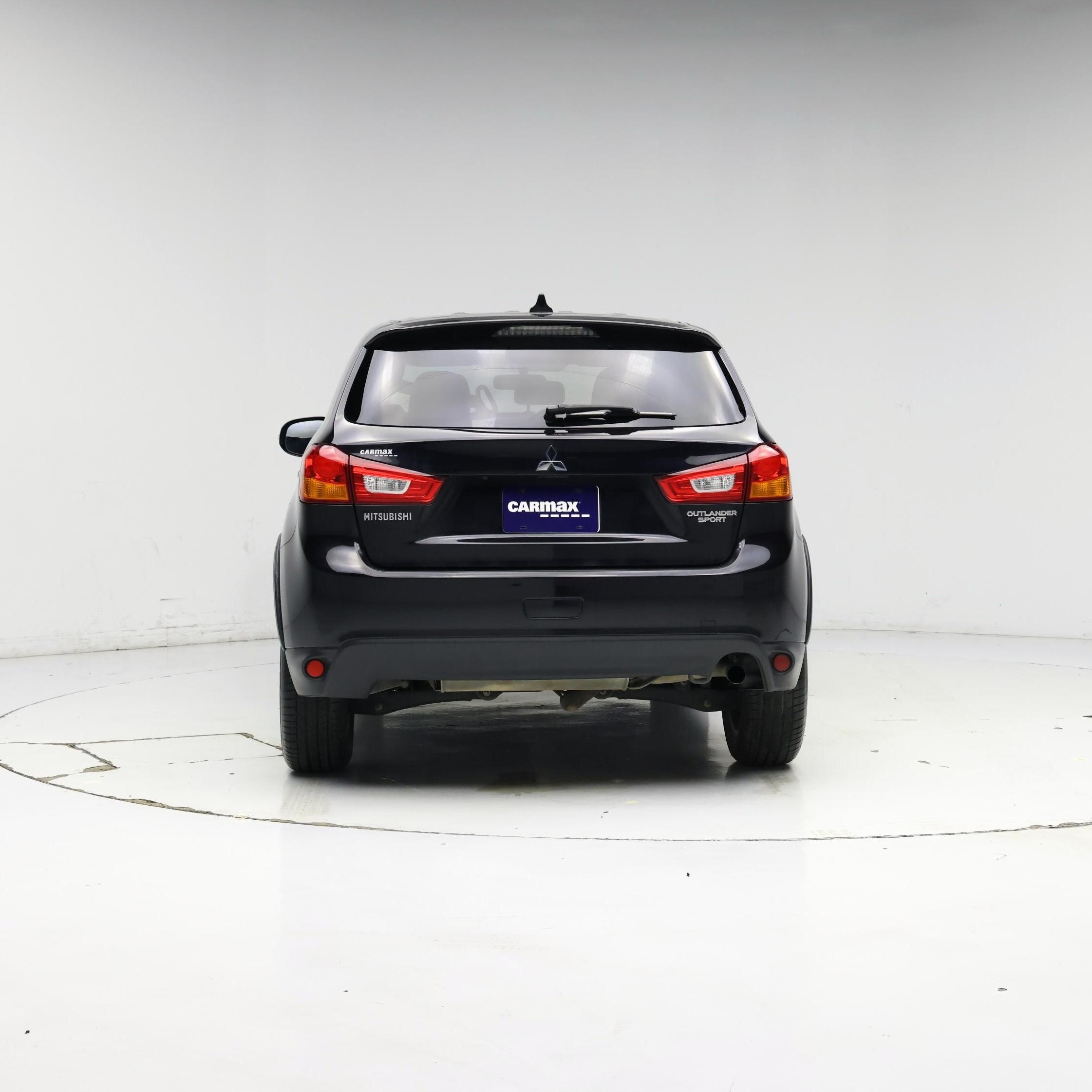 Thumbnail: 2017 Mitsubishi Outlander Sport - 6