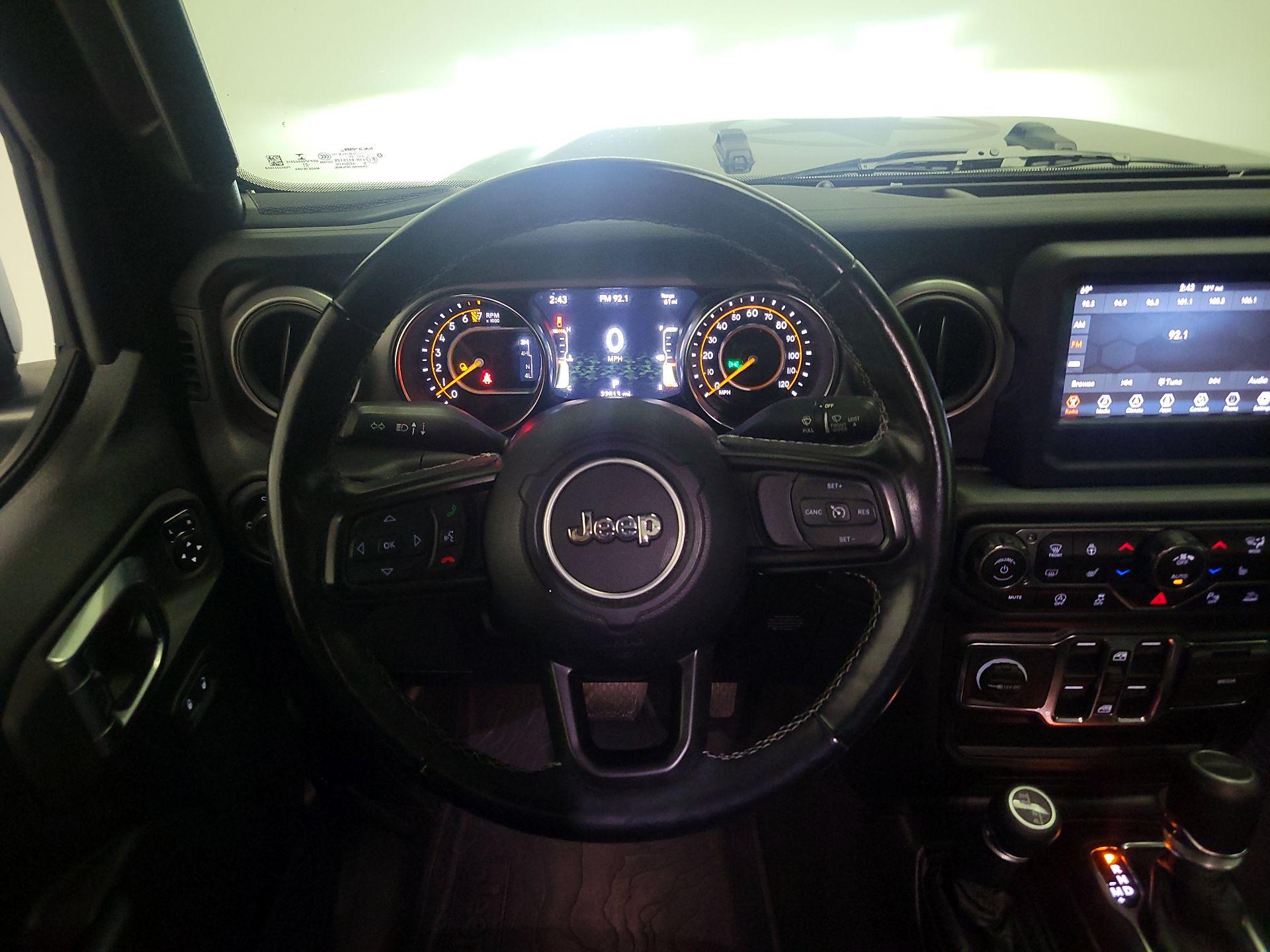 Thumbnail: 2021 Jeep Gladiator - 10
