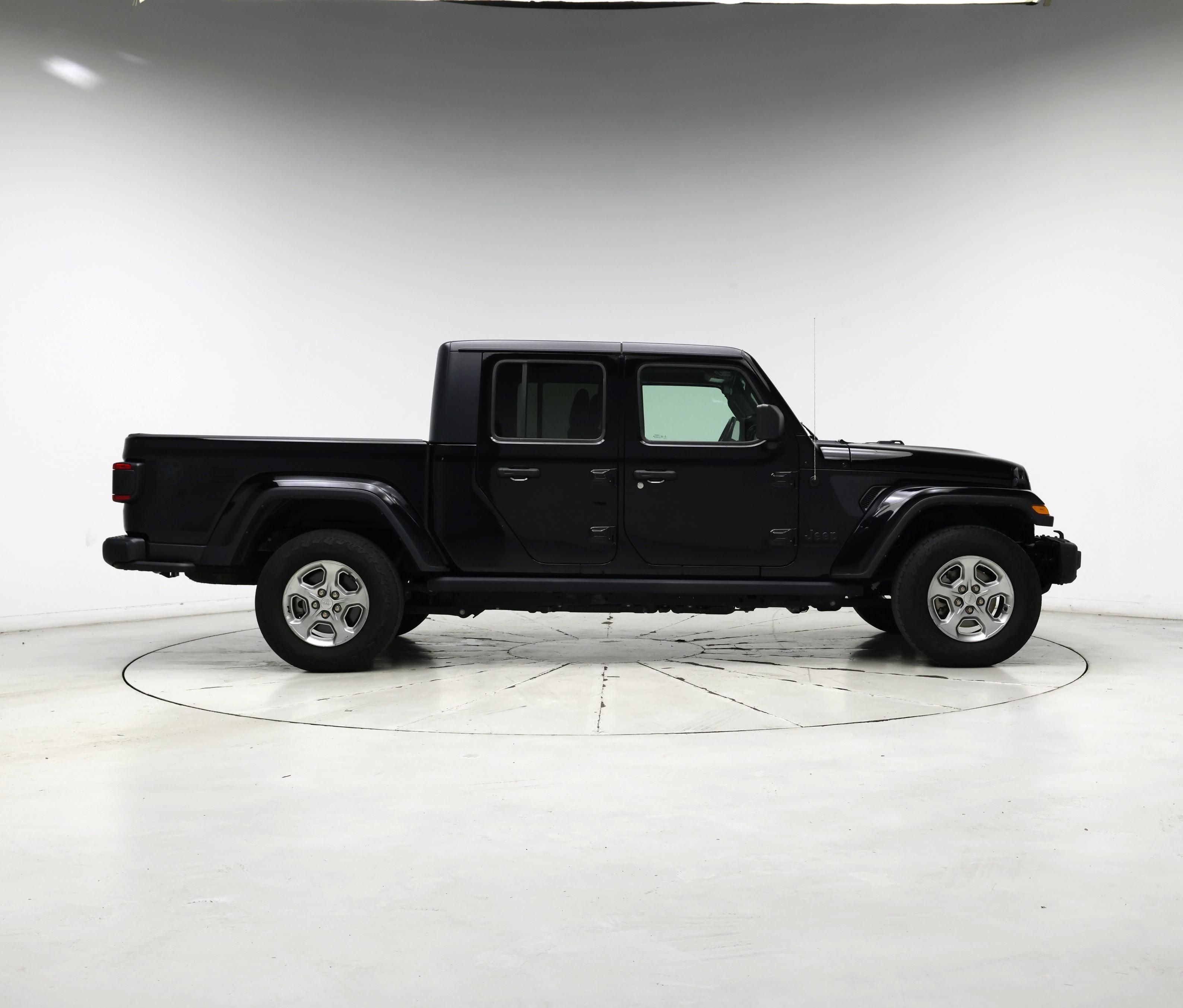 Thumbnail: 2021 Jeep Gladiator - 7