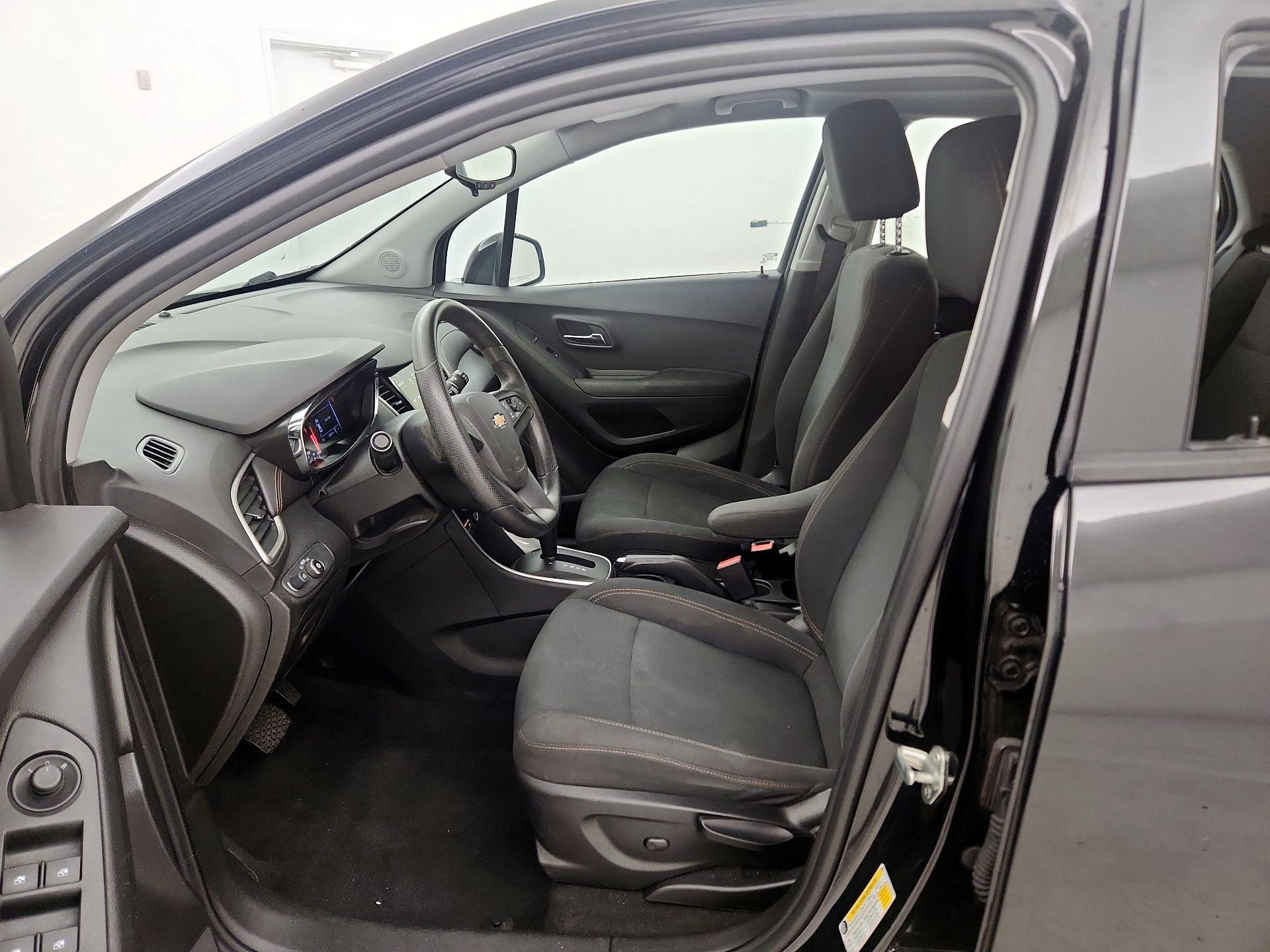 Thumbnail: 2019 Chevrolet Trax - 11