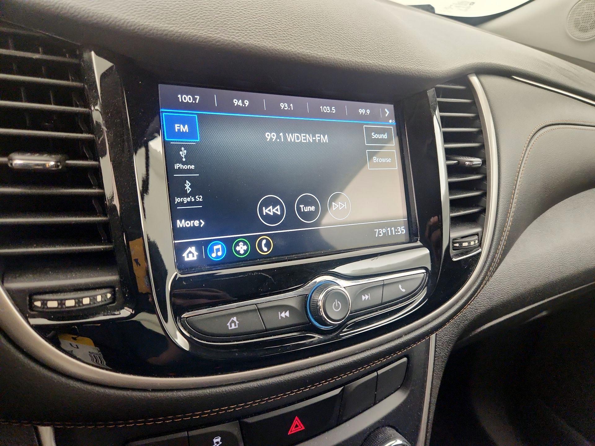 Thumbnail: 2019 Chevrolet Trax - 15