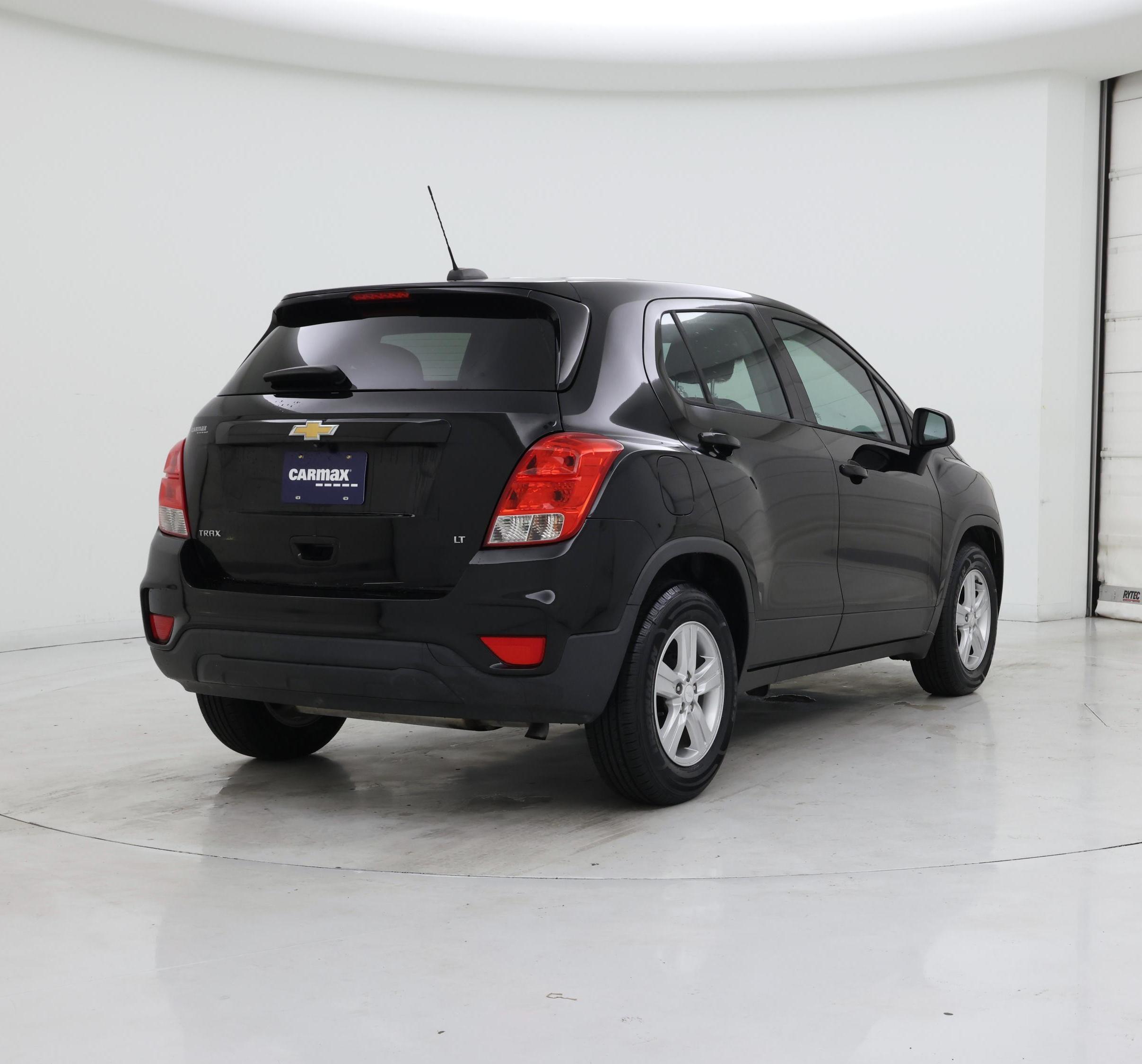 Thumbnail: 2019 Chevrolet Trax - 8