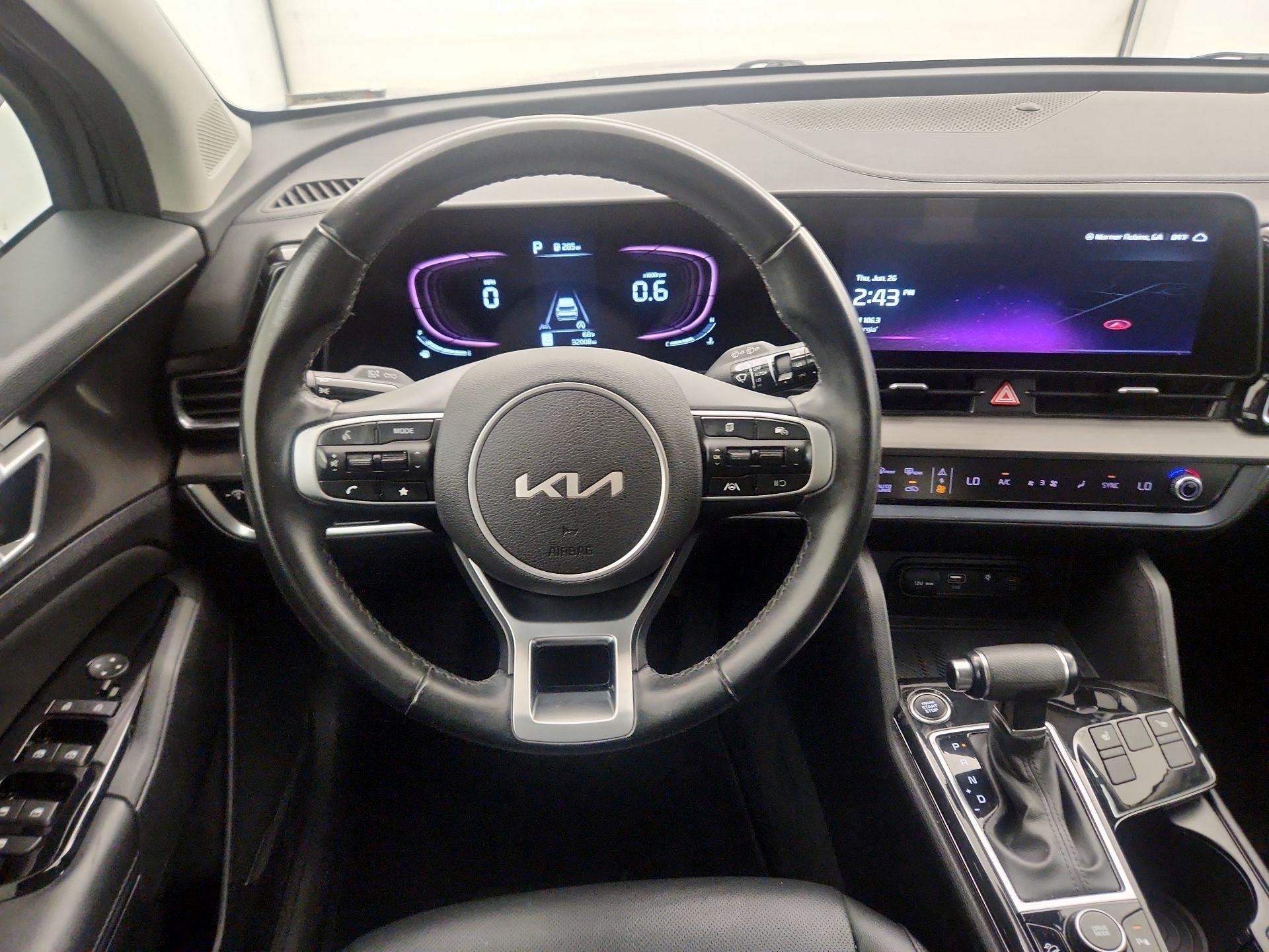 Thumbnail: 2023 Kia Sportage - 10