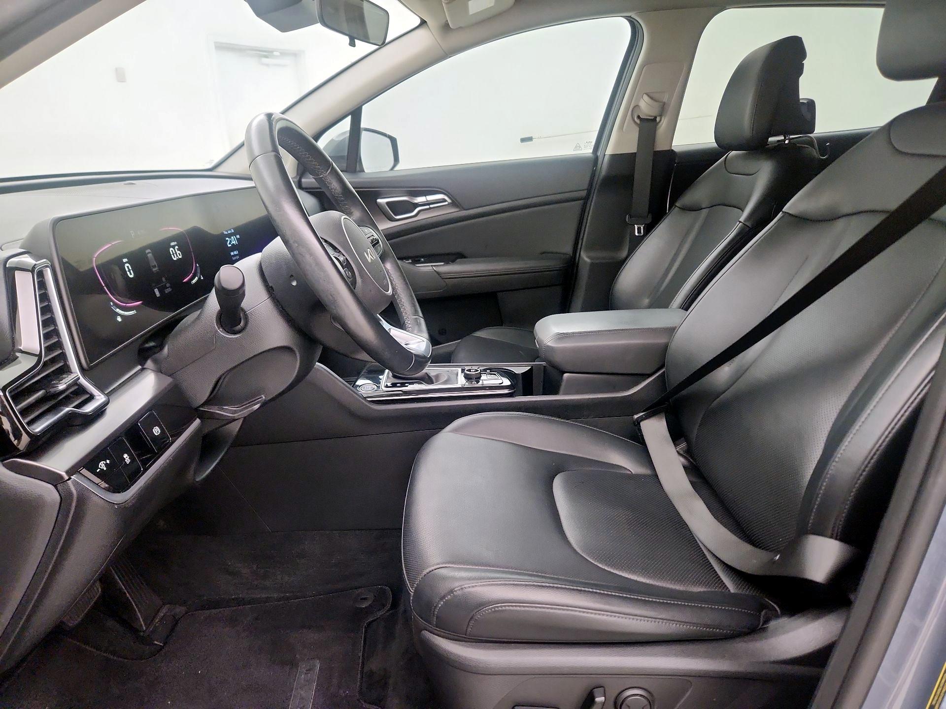 Thumbnail: 2023 Kia Sportage - 11