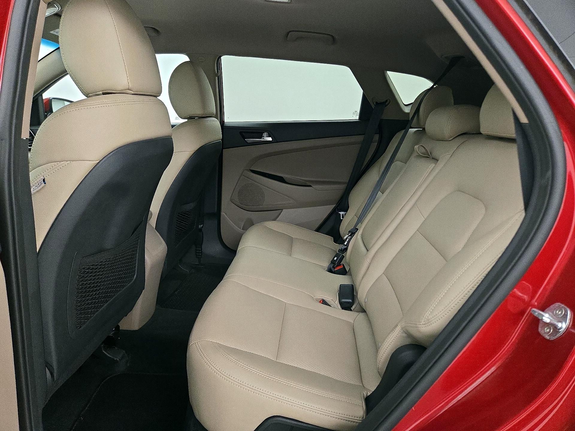 Thumbnail: 2021 Hyundai Tucson - 19