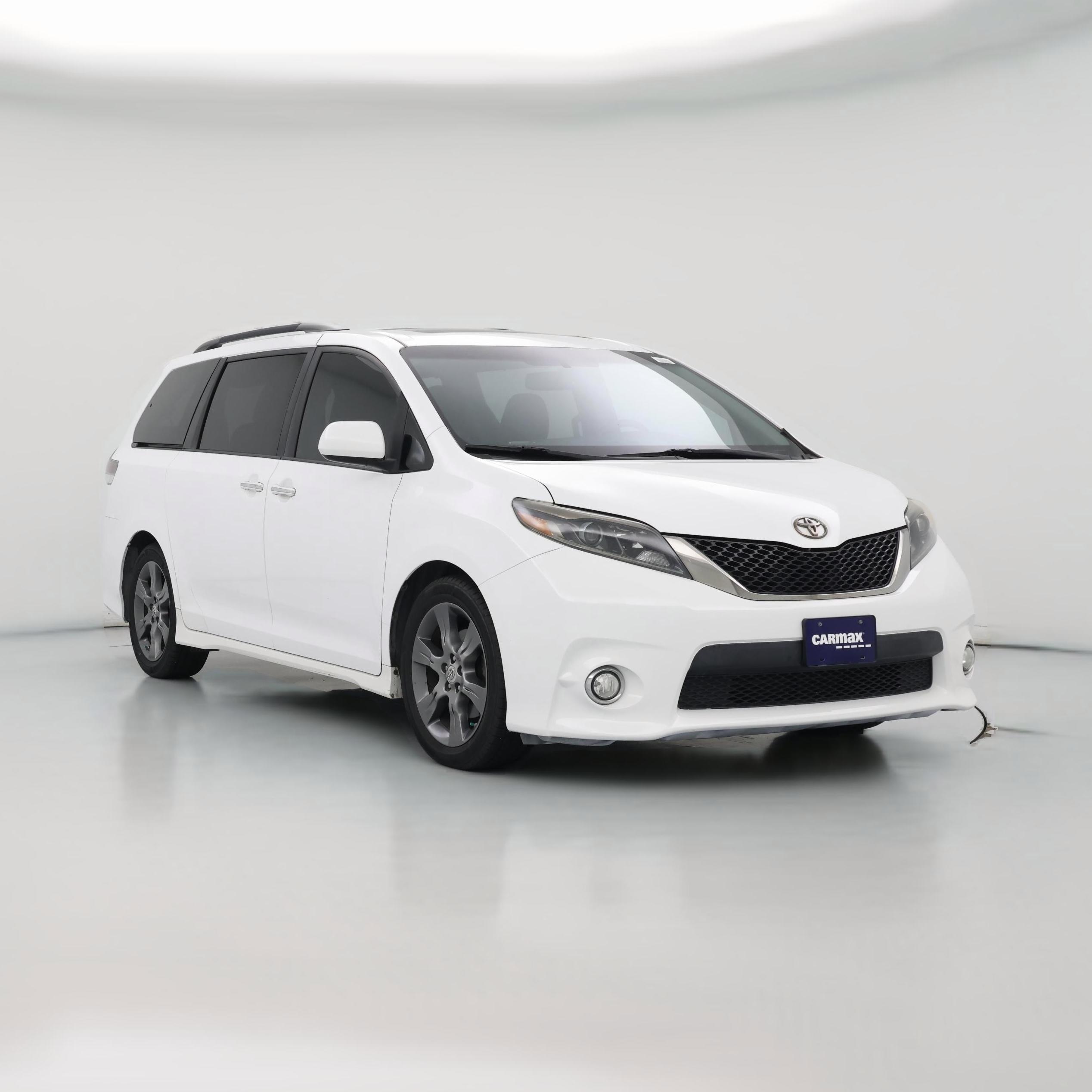 Thumbnail: 2015 Toyota Sienna - 1