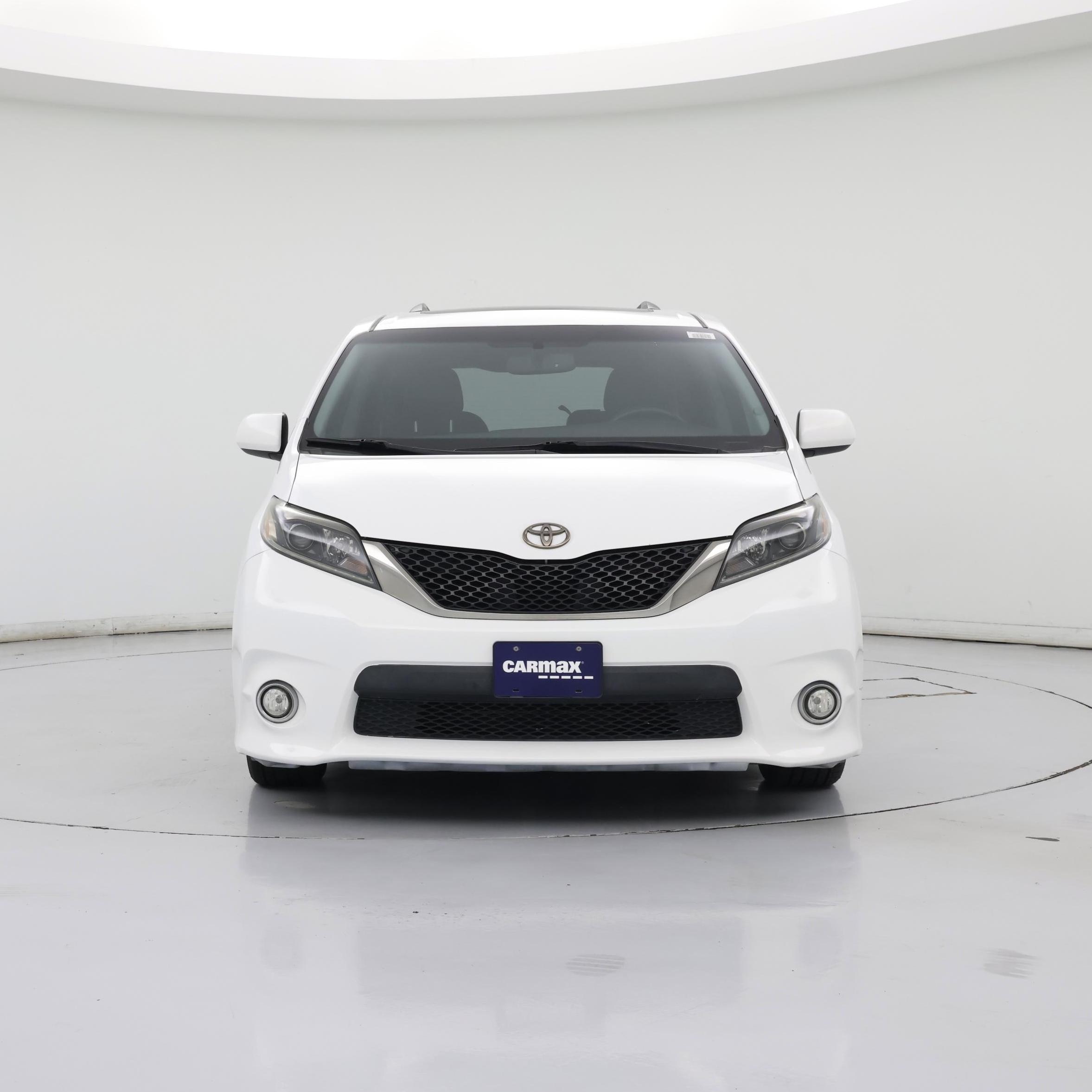 Thumbnail: 2015 Toyota Sienna - 5