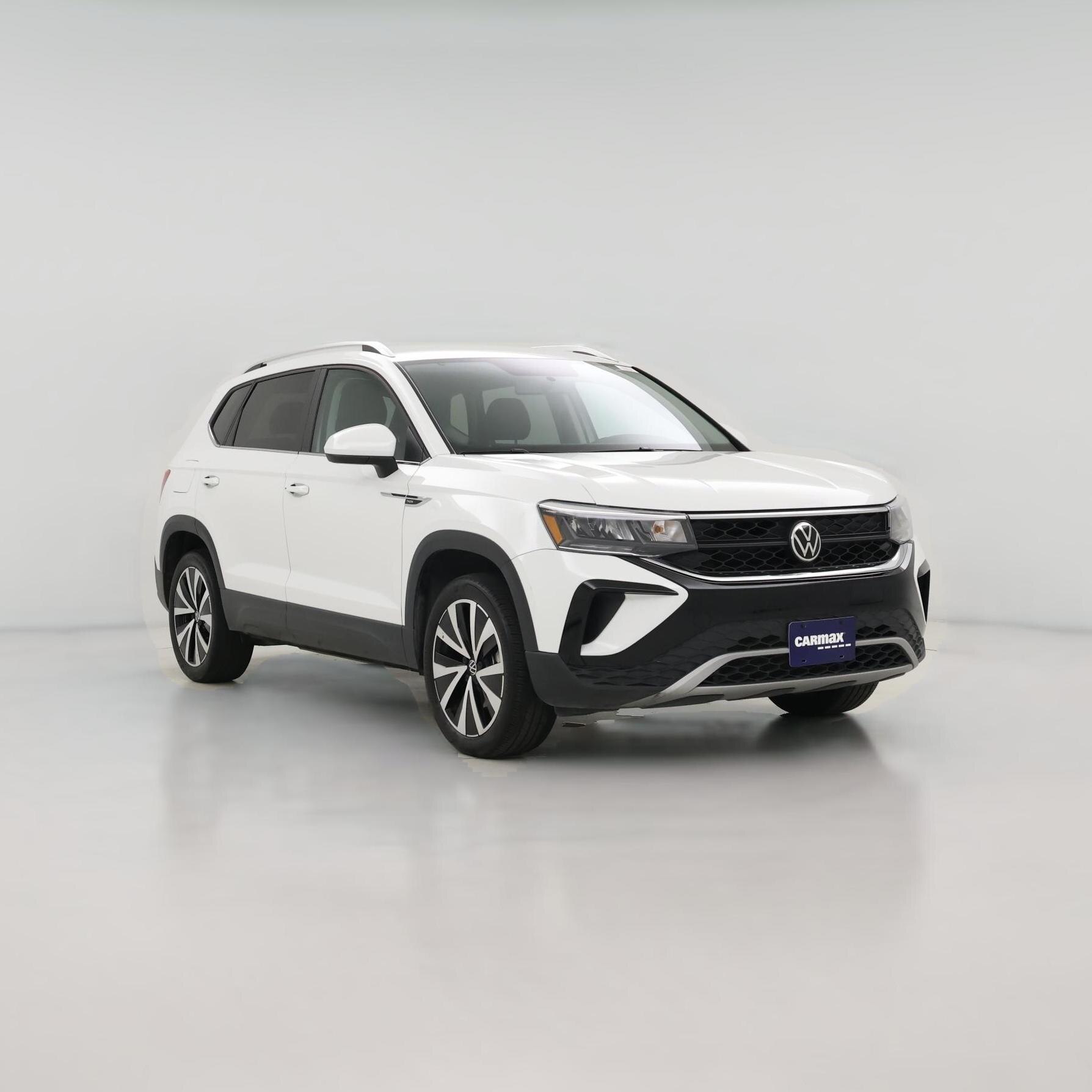 Thumbnail: 2022 Volkswagen Taos - 1