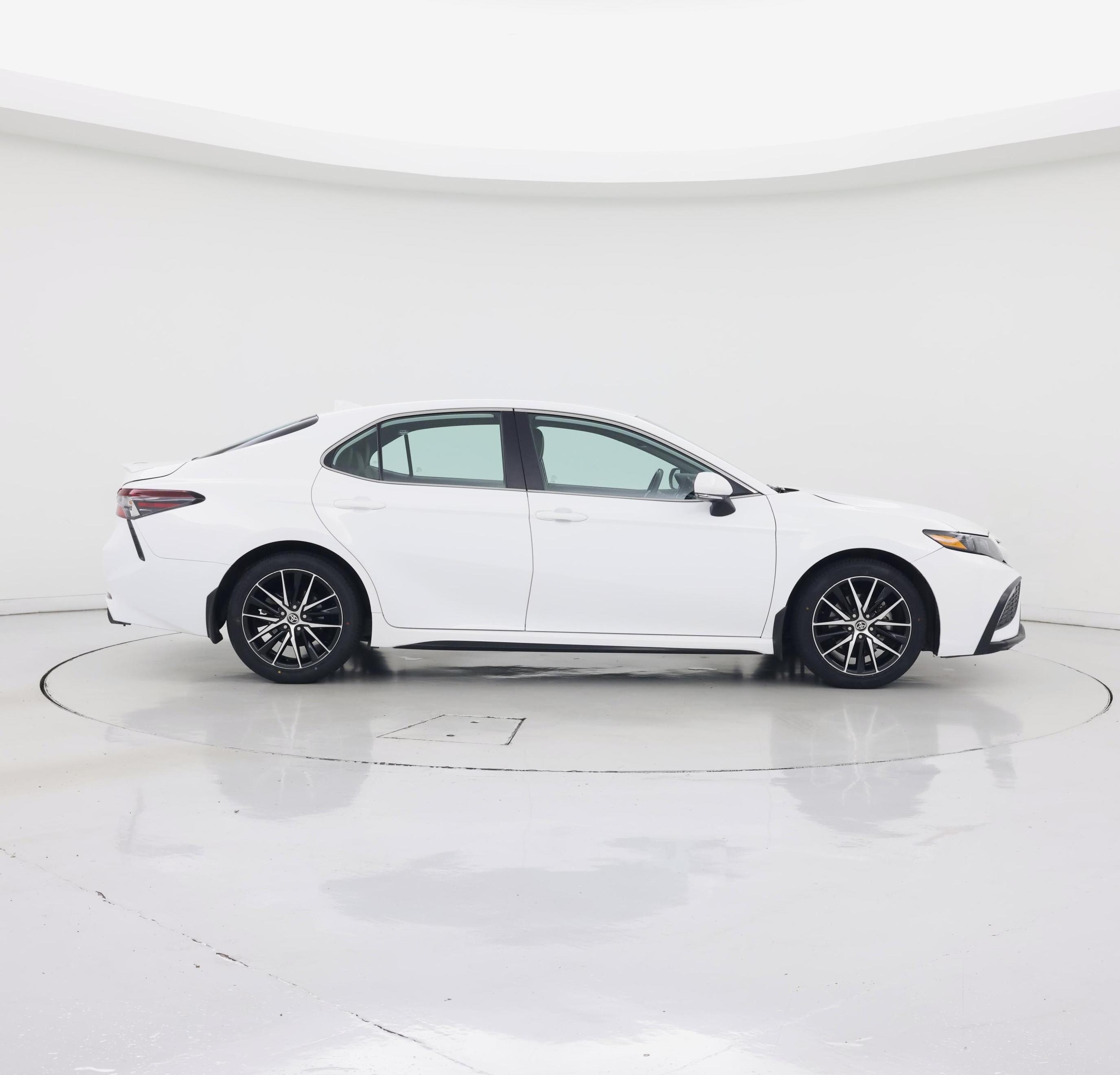 Thumbnail: 2024 Toyota Camry - 7
