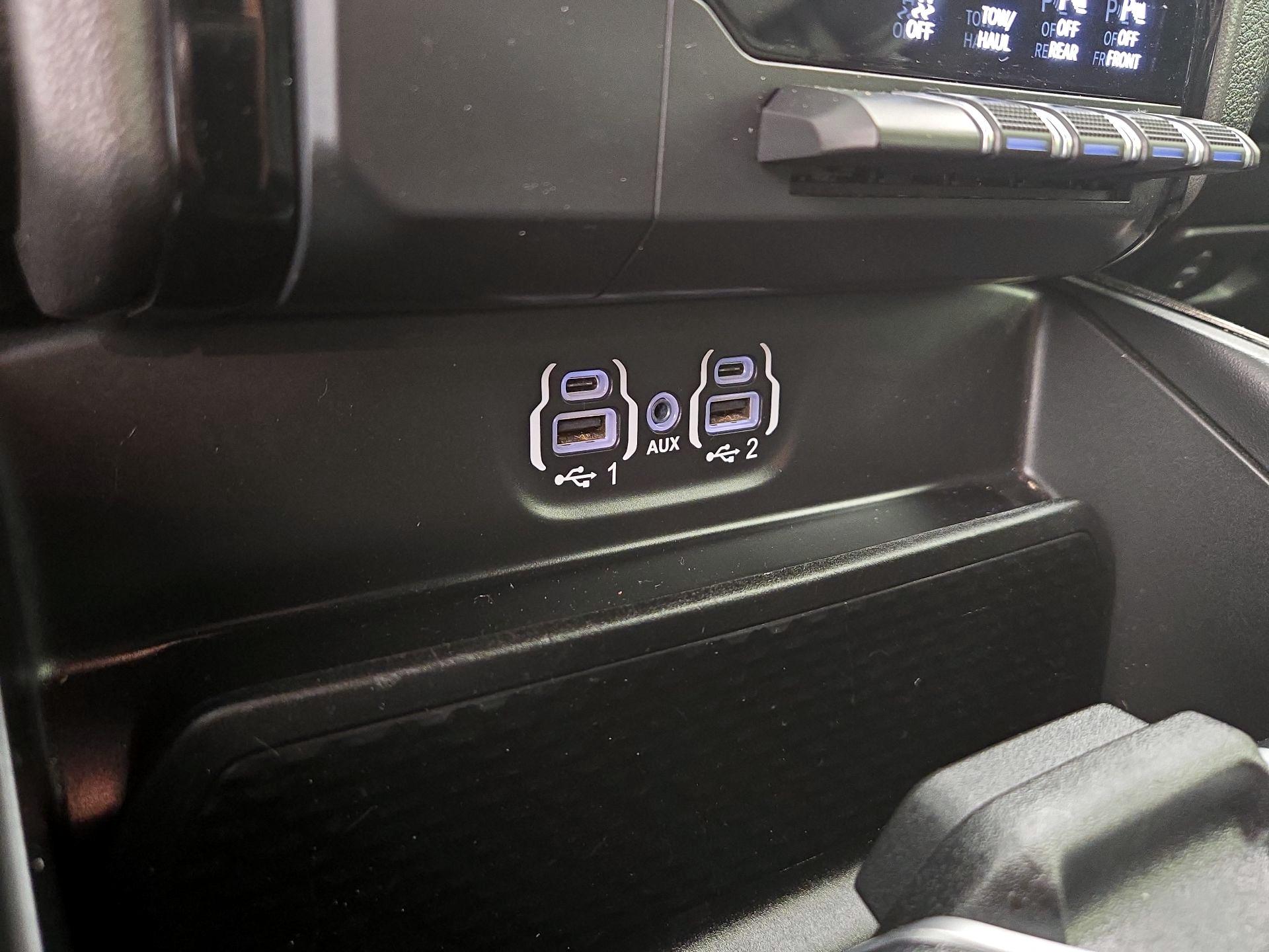 Thumbnail: 2020 RAM 1500 - 17