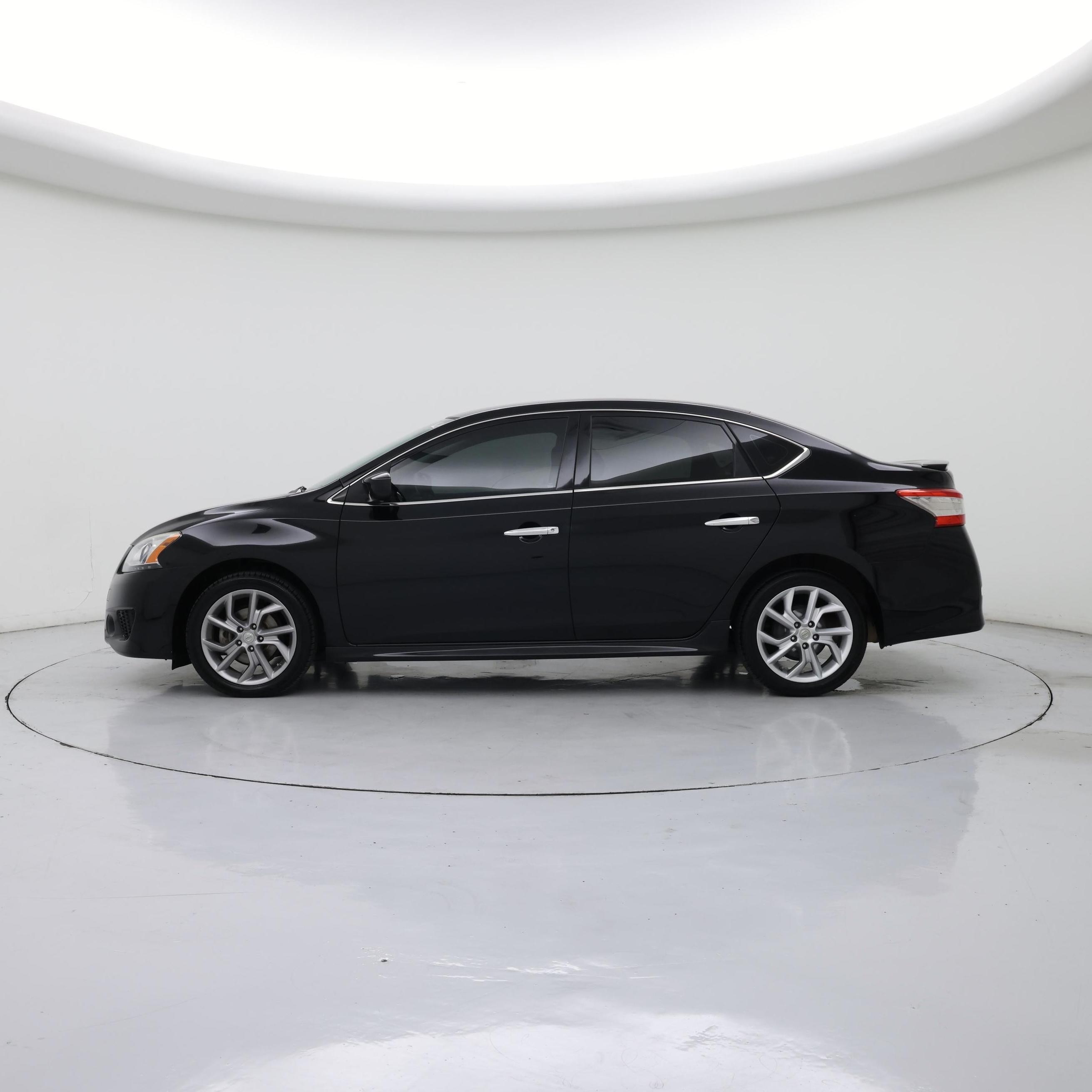 Thumbnail: 2014 Nissan Sentra - 3