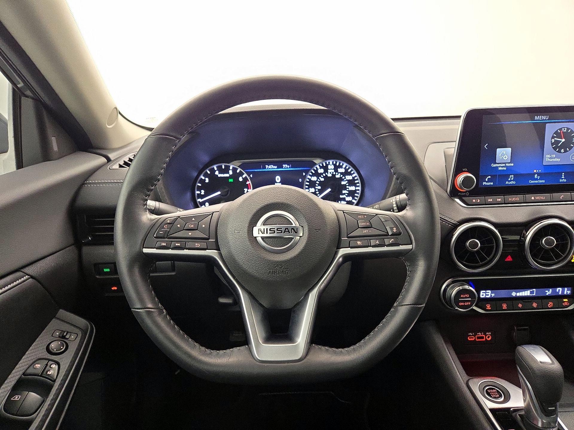 Thumbnail: 2021 Nissan Sentra - 10