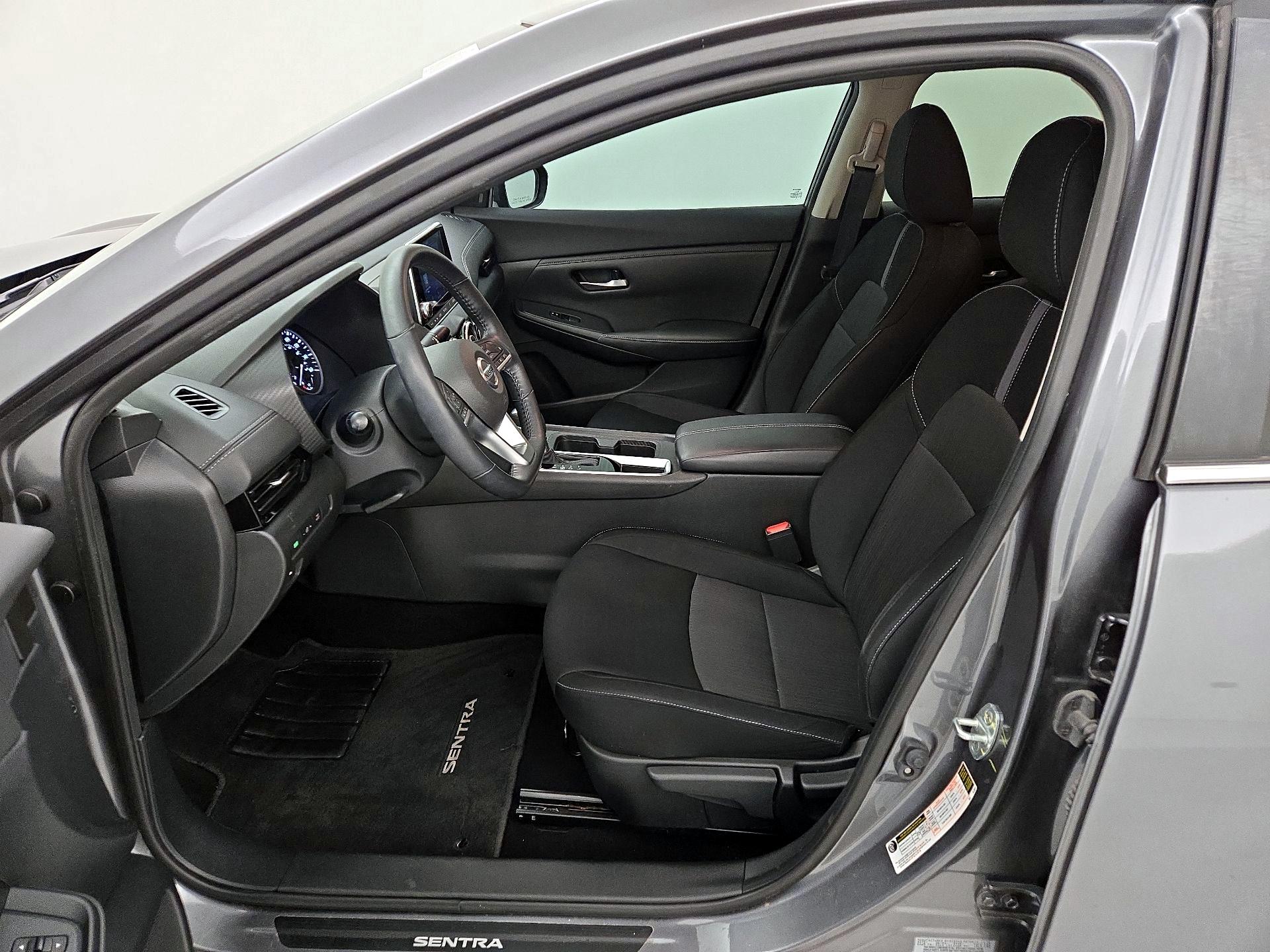 Thumbnail: 2021 Nissan Sentra - 11