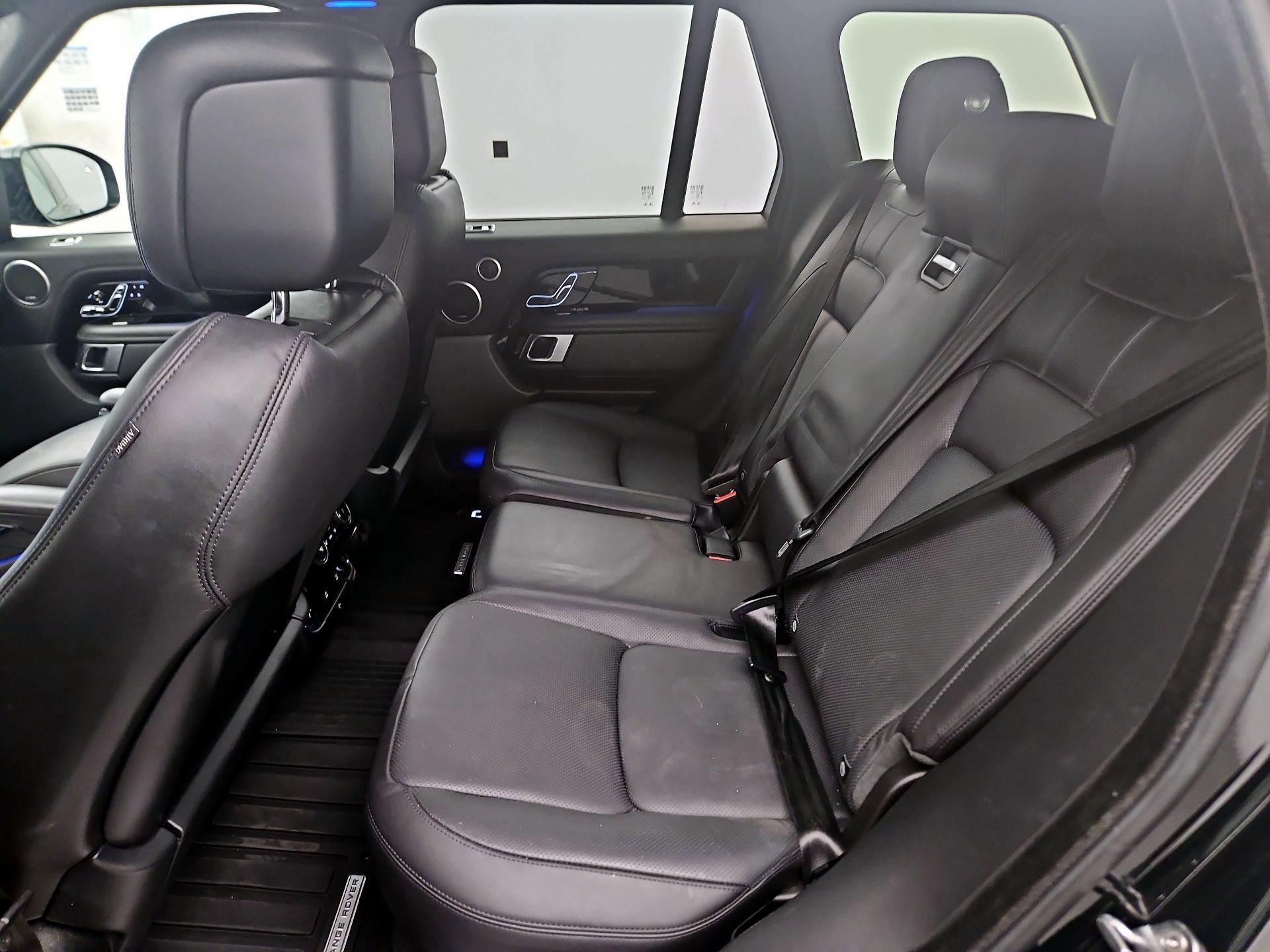 Thumbnail: 2021 Land Rover Range Rover - 16