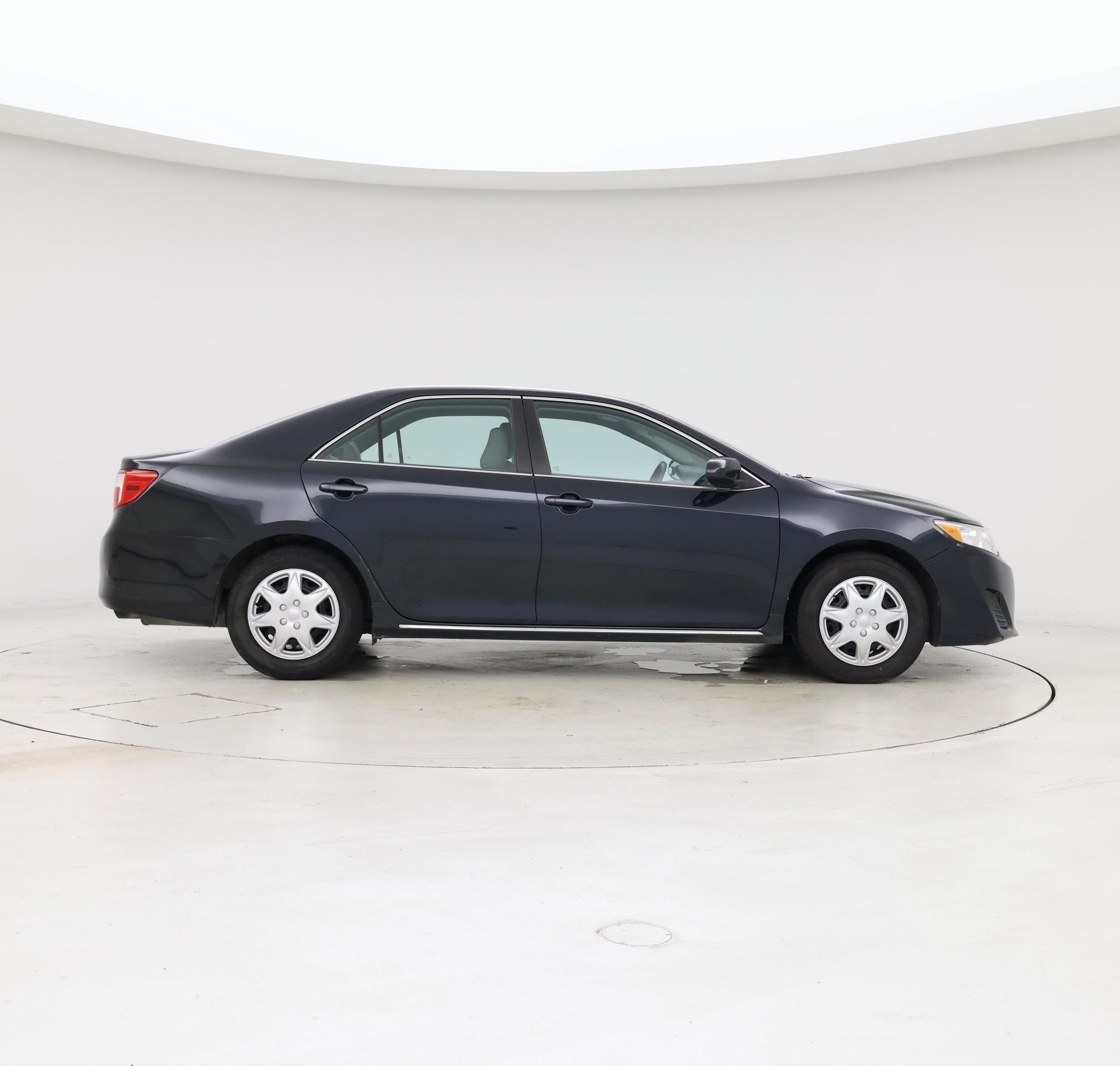 Thumbnail: 2013 Toyota Camry - 7