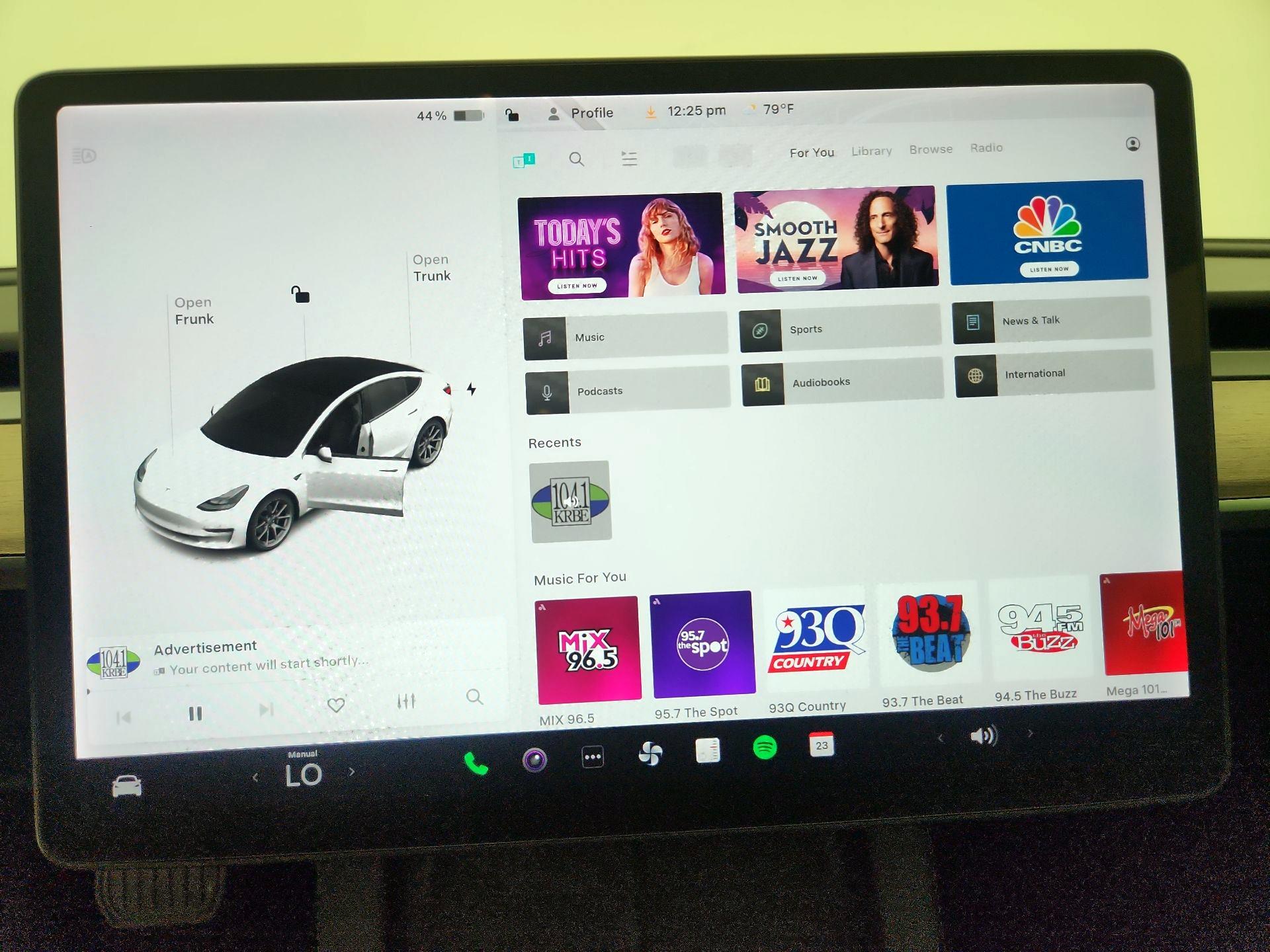 Thumbnail: 2021 Tesla Model 3 - 16