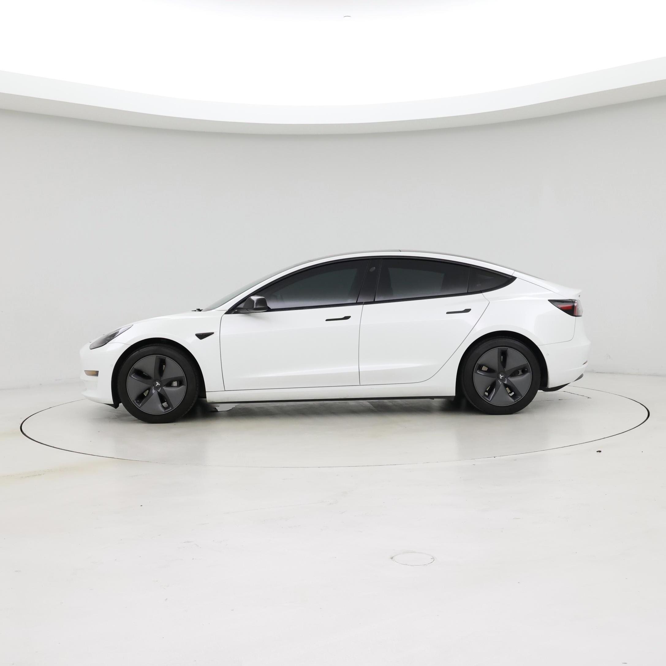 Thumbnail: 2021 Tesla Model 3 - 3