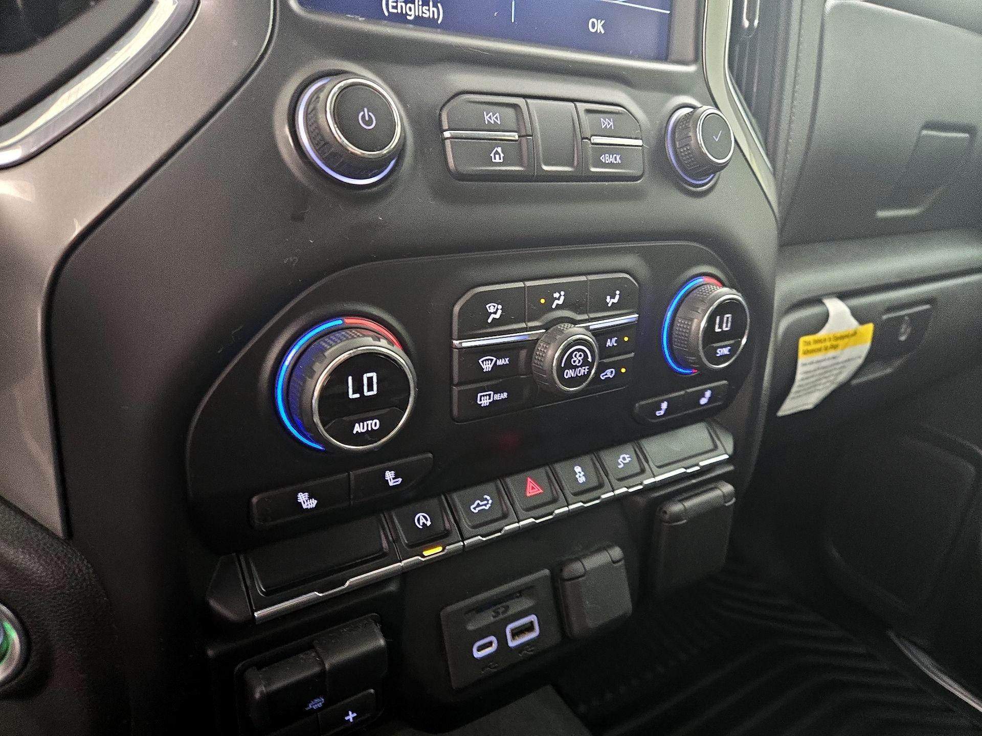 Thumbnail: 2021 Chevrolet Silverado 1500 - 16