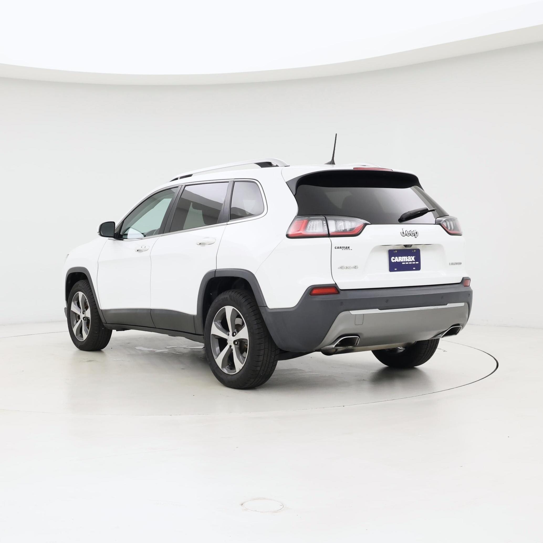 Thumbnail: 2019 Jeep Cherokee - 2