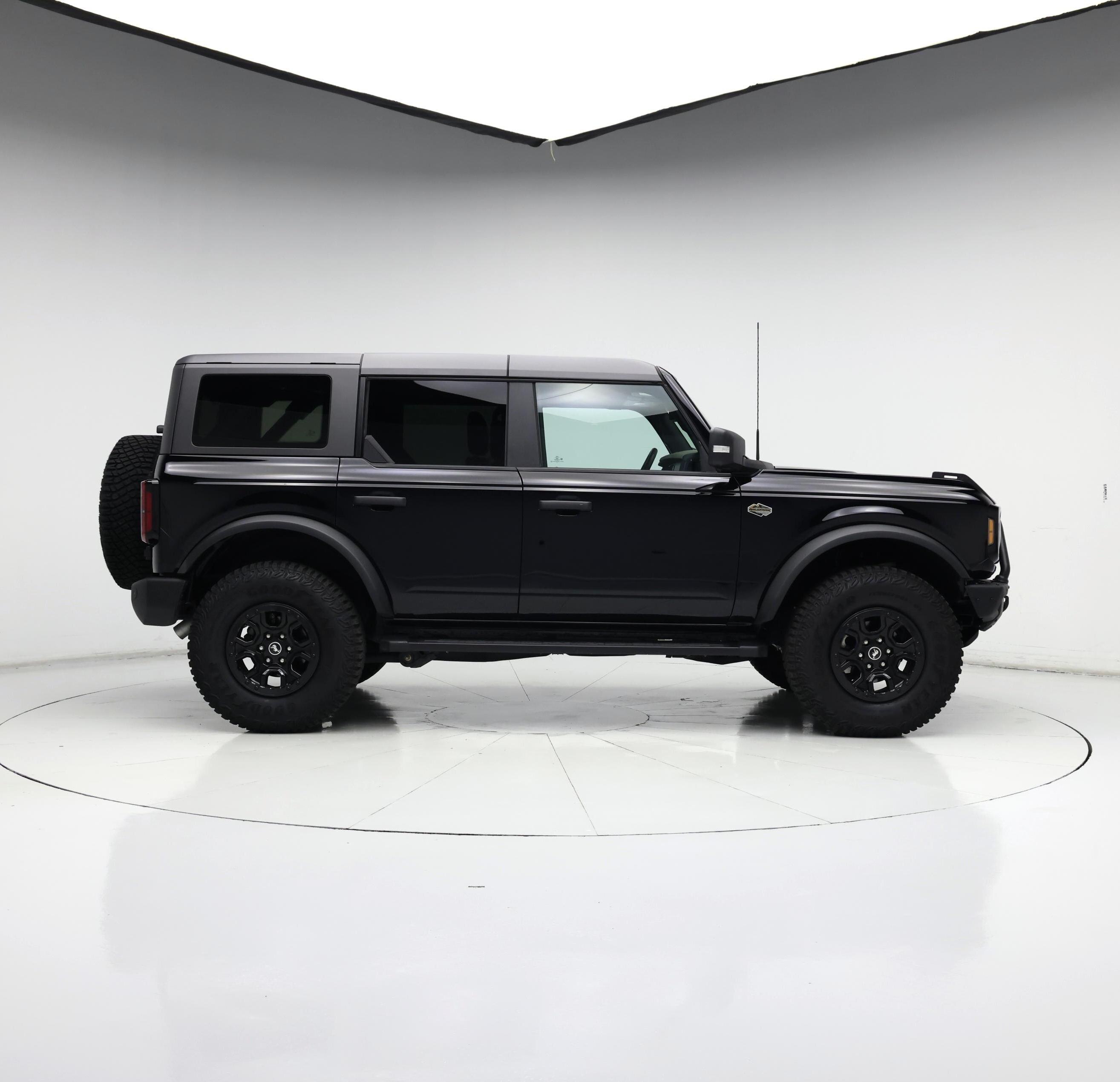 Thumbnail: 2024 Ford Bronco - 7