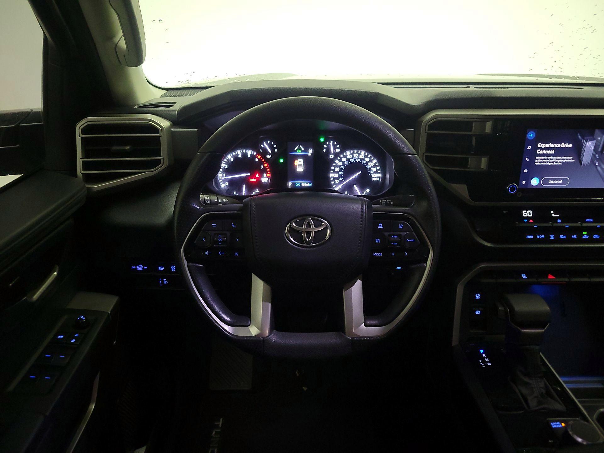 Thumbnail: 2022 Toyota Tundra - 10