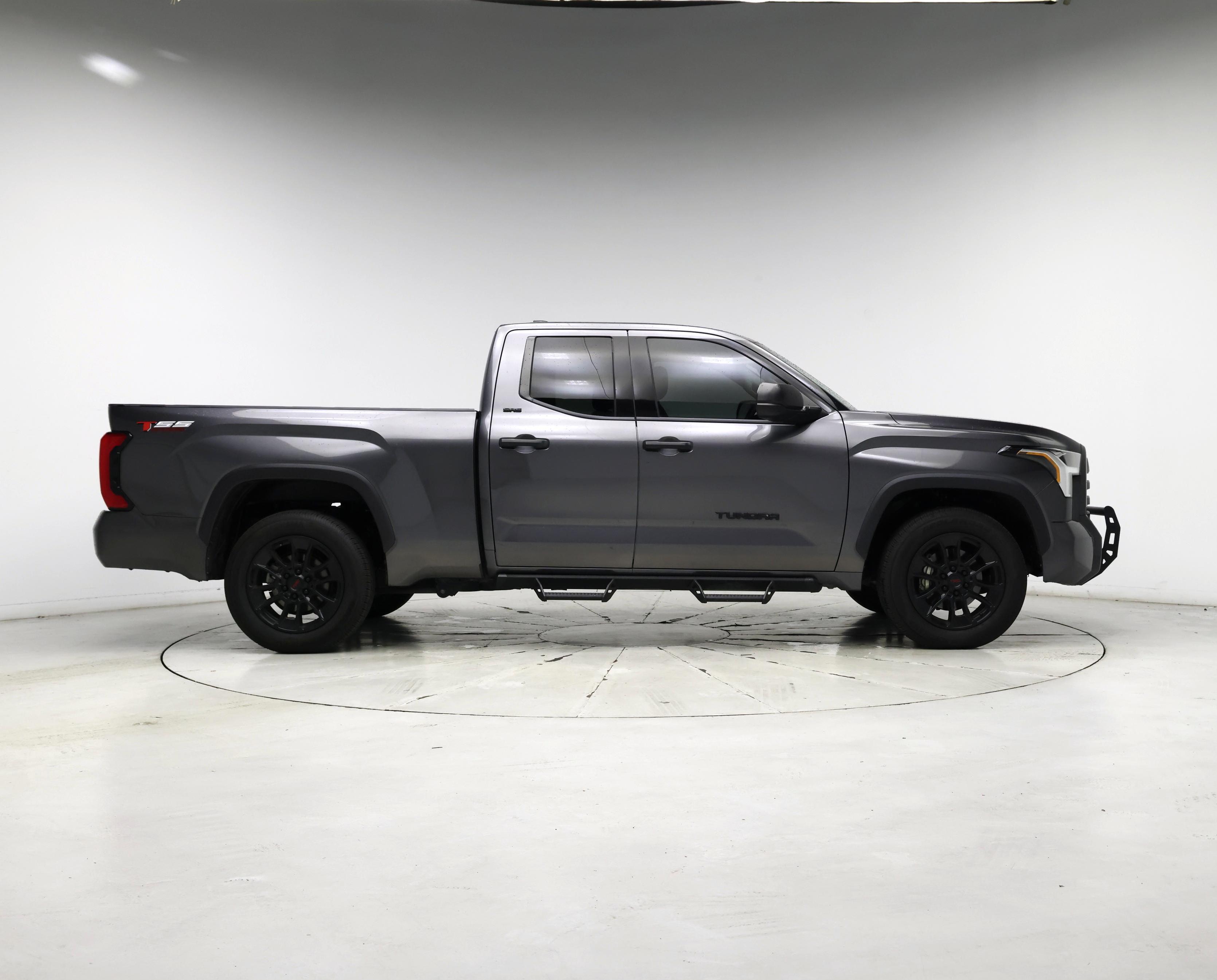 Thumbnail: 2022 Toyota Tundra - 7
