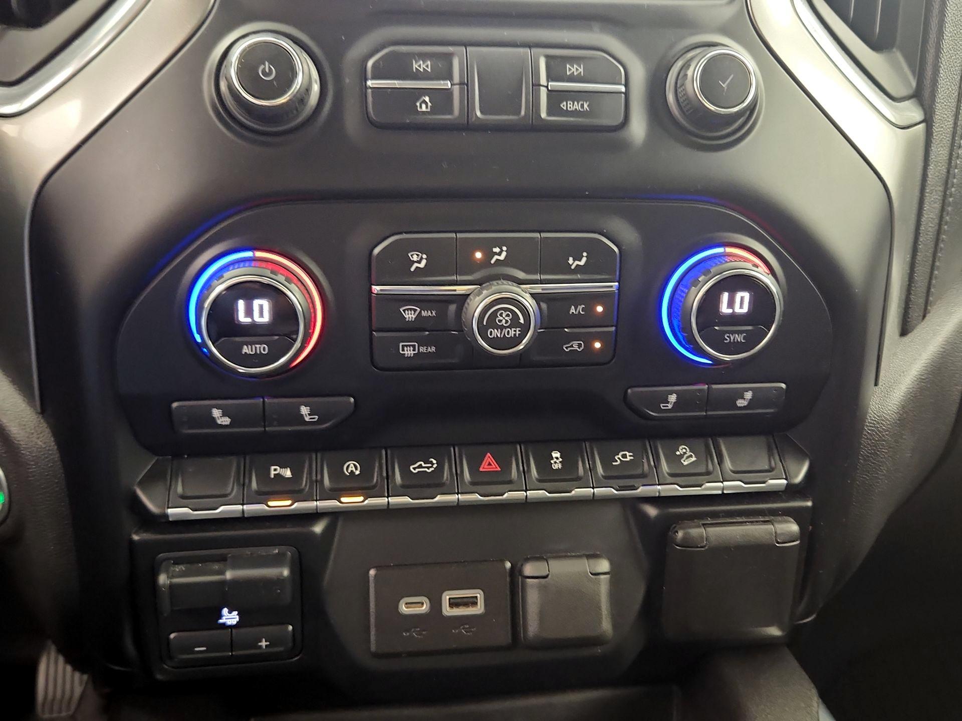 Thumbnail: 2021 Chevrolet Silverado 1500 - 16