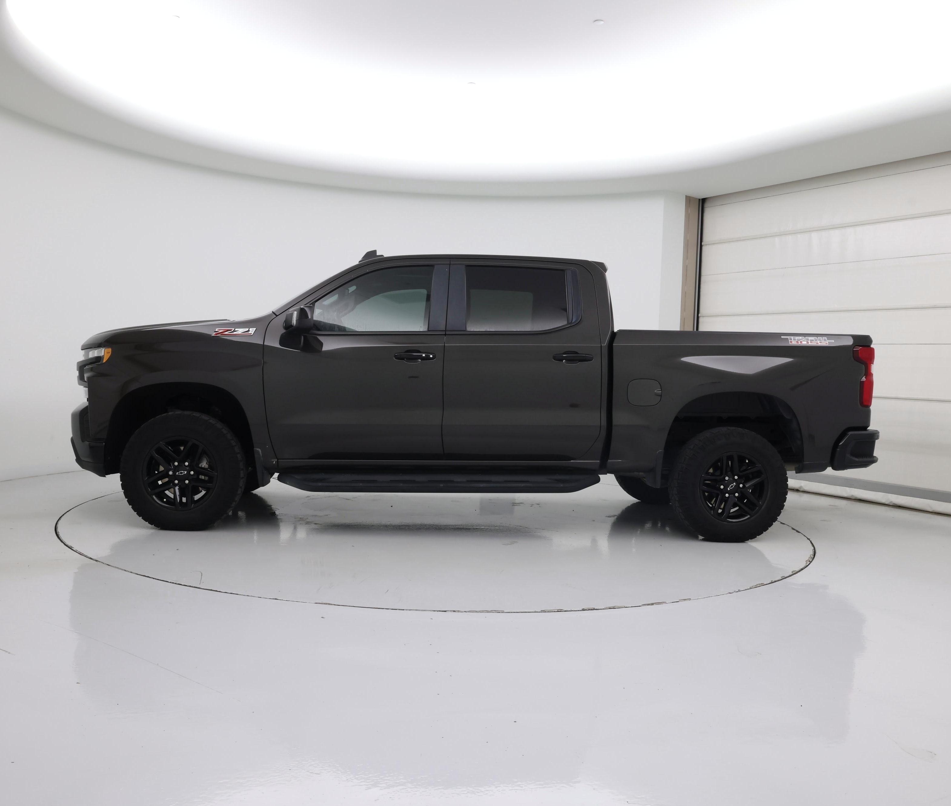 Thumbnail: 2021 Chevrolet Silverado 1500 - 3