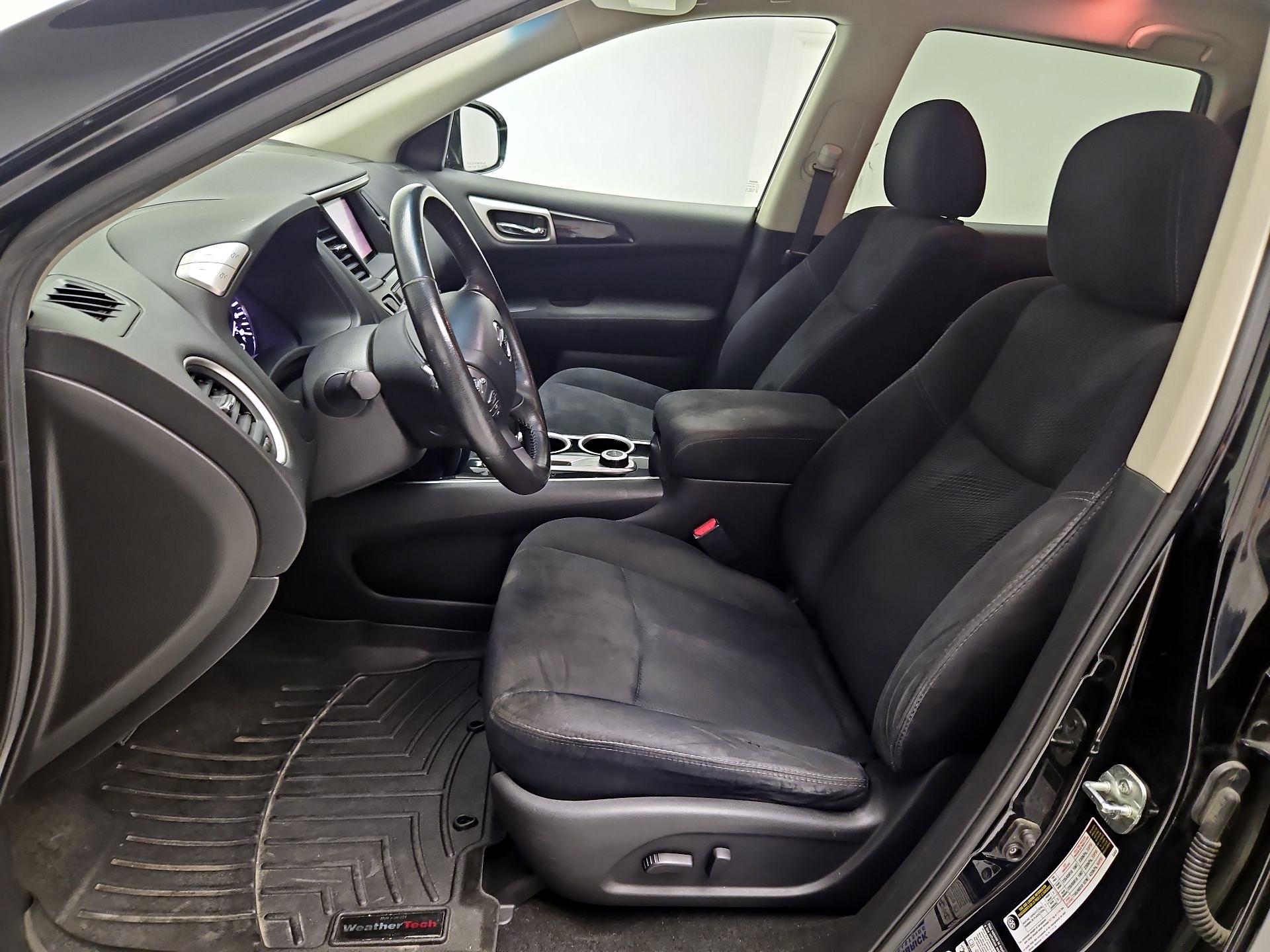 Thumbnail: 2014 Nissan Pathfinder - 11