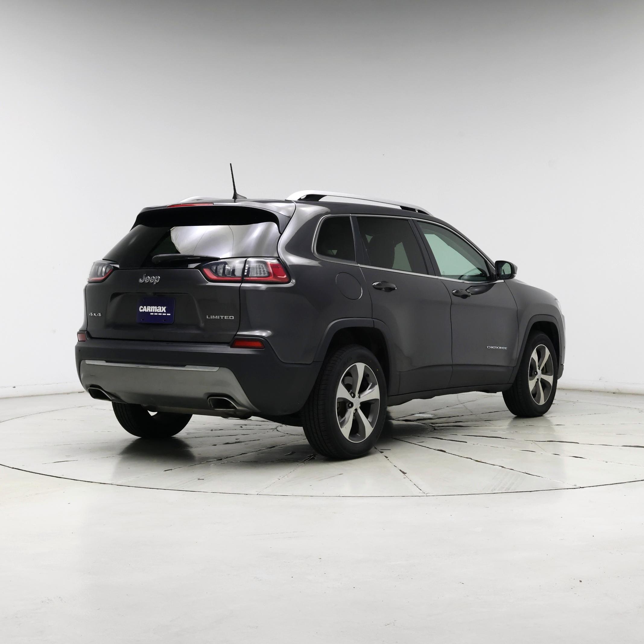 Thumbnail: 2021 Jeep Cherokee - 8