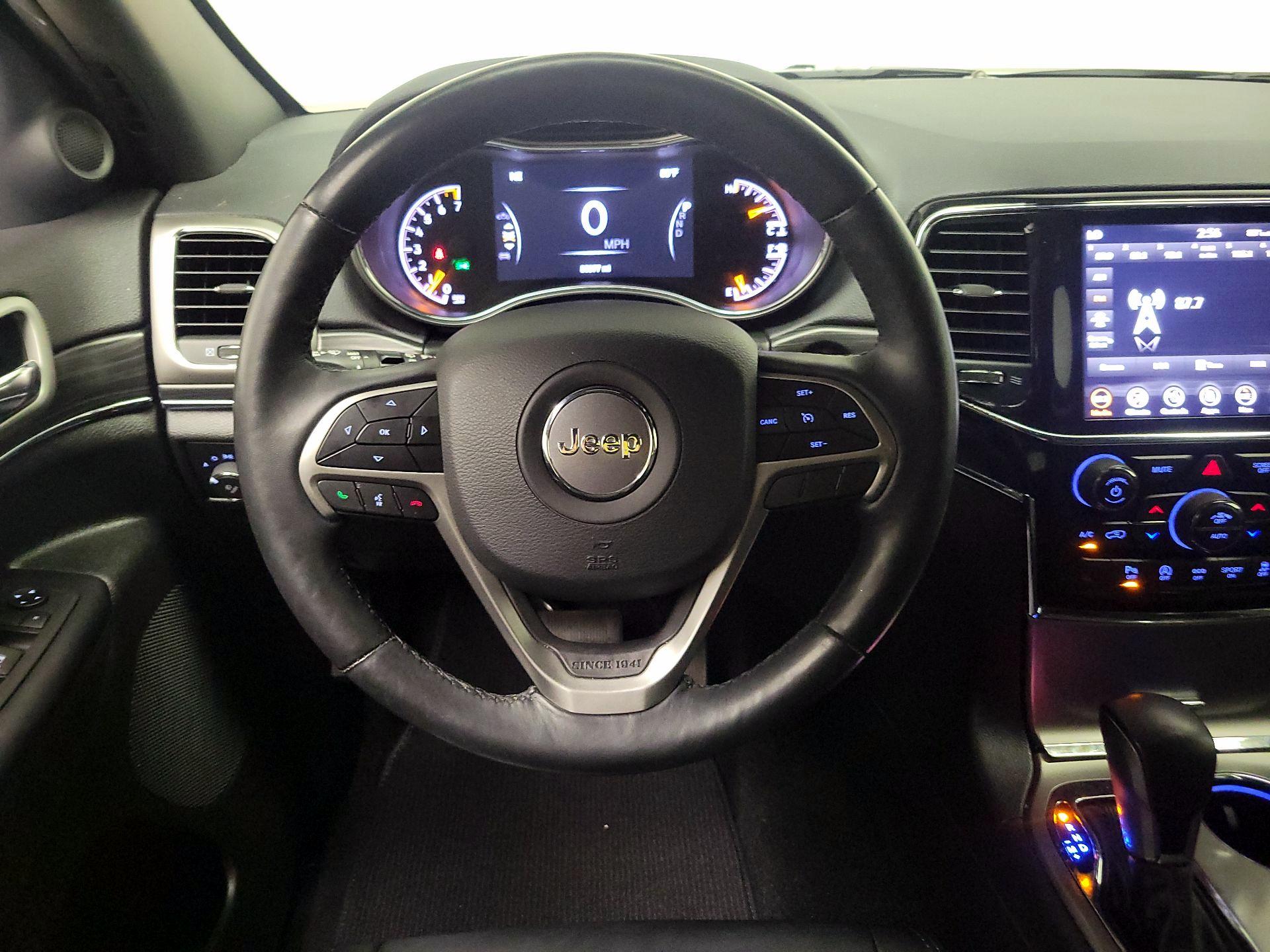 Thumbnail: 2022 Jeep Grand Cherokee - 10