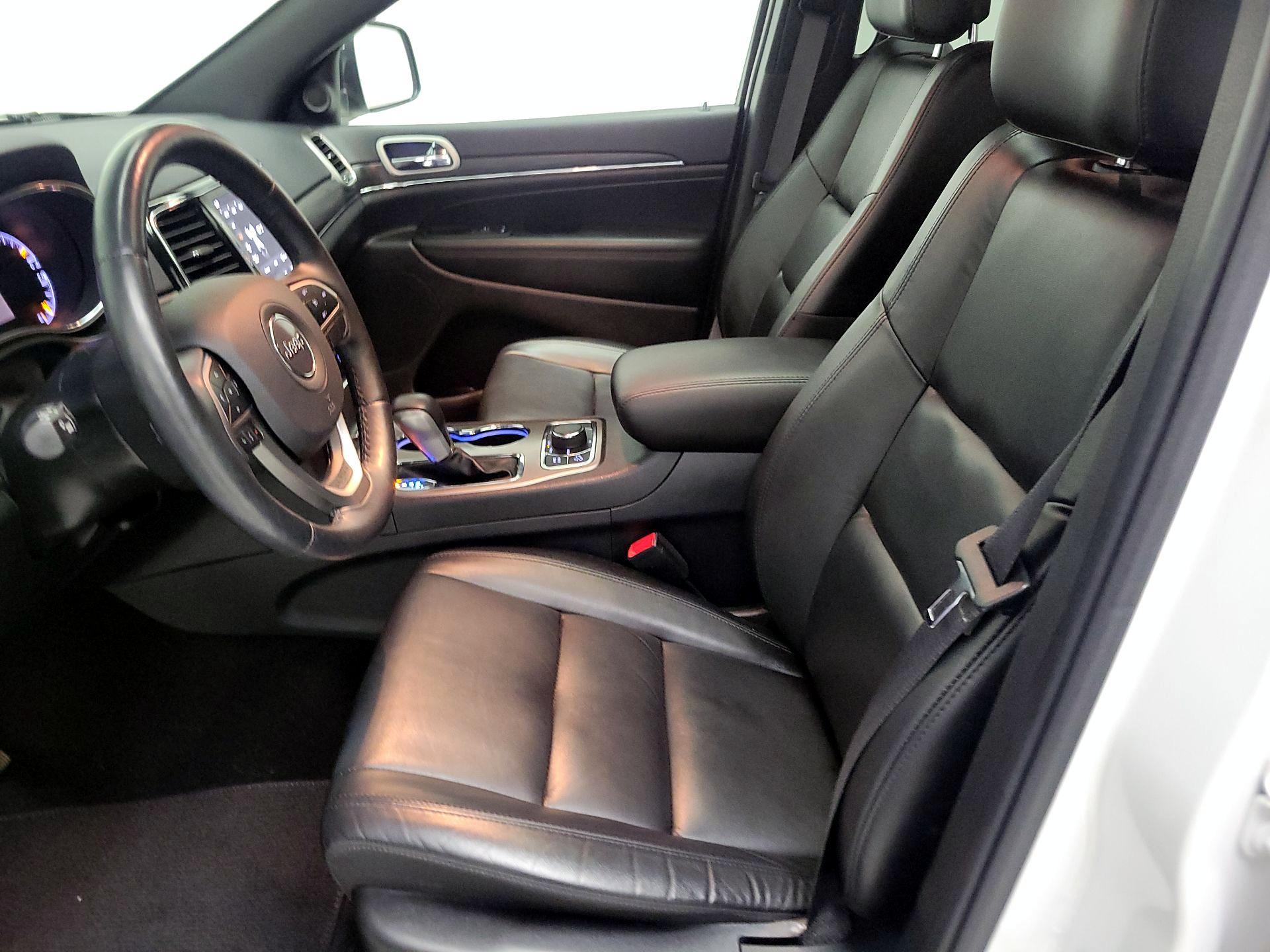 Thumbnail: 2022 Jeep Grand Cherokee - 11