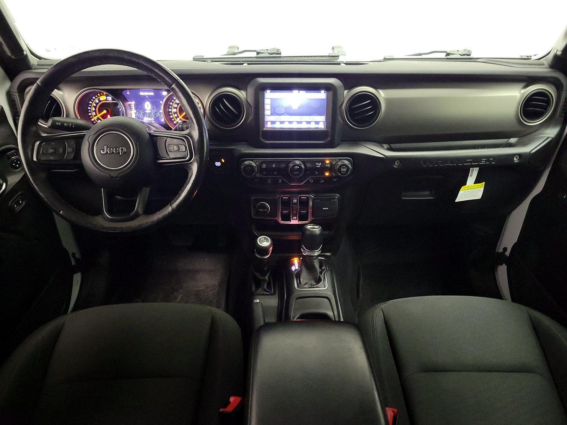 Thumbnail: 2020 Jeep Wrangler - 9