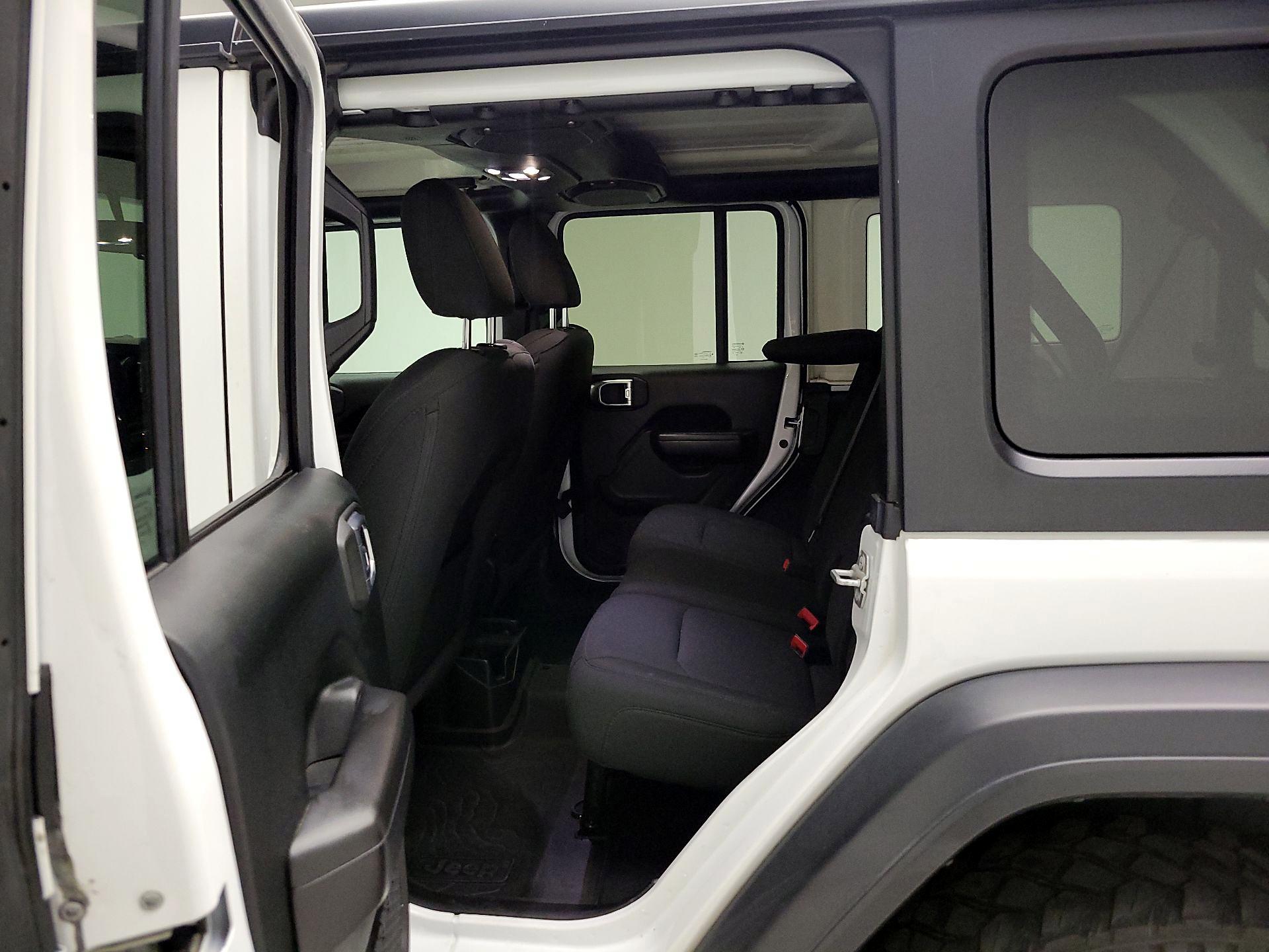 Thumbnail: 2020 Jeep Wrangler - 19