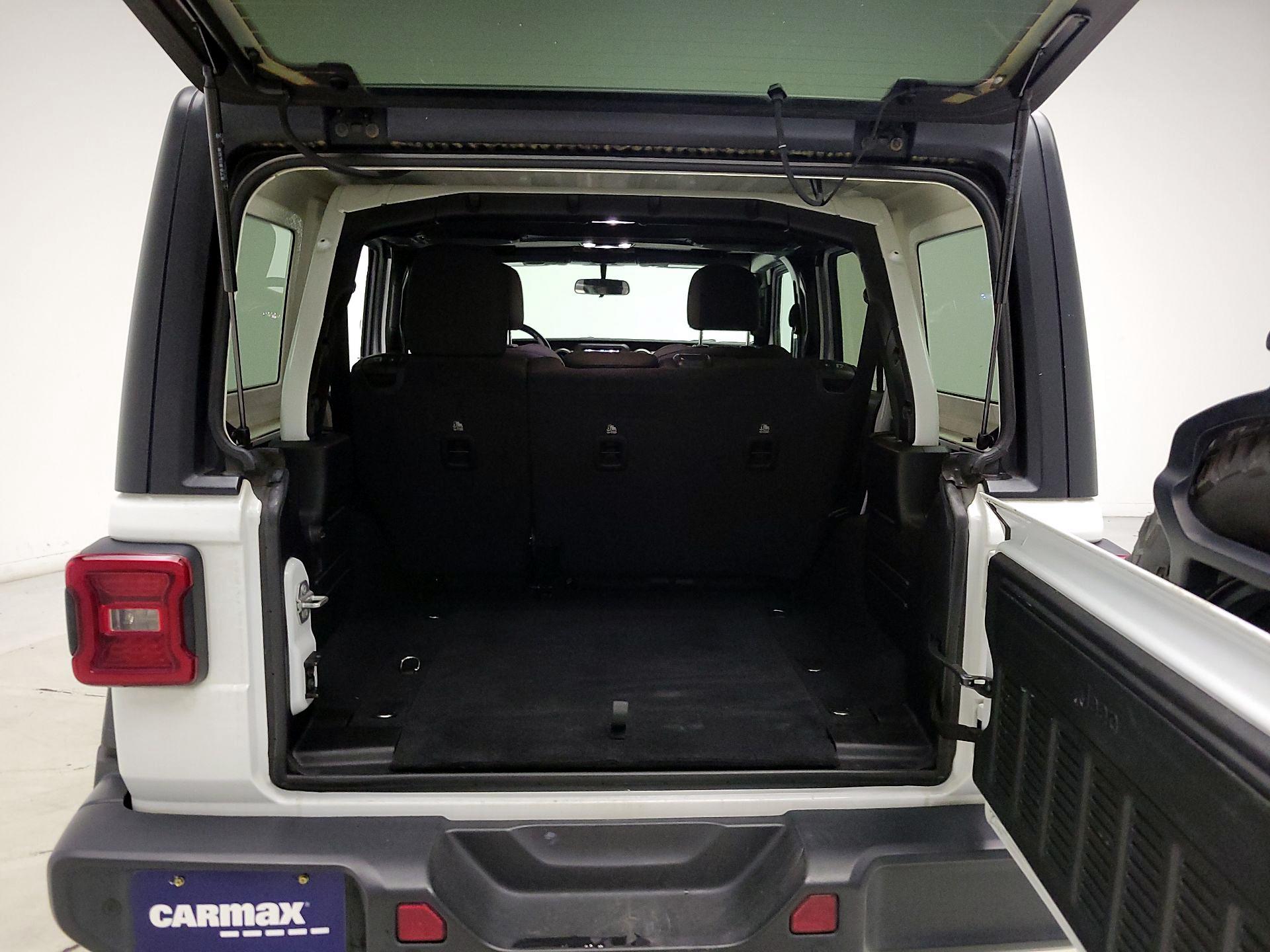 Thumbnail: 2020 Jeep Wrangler - 20