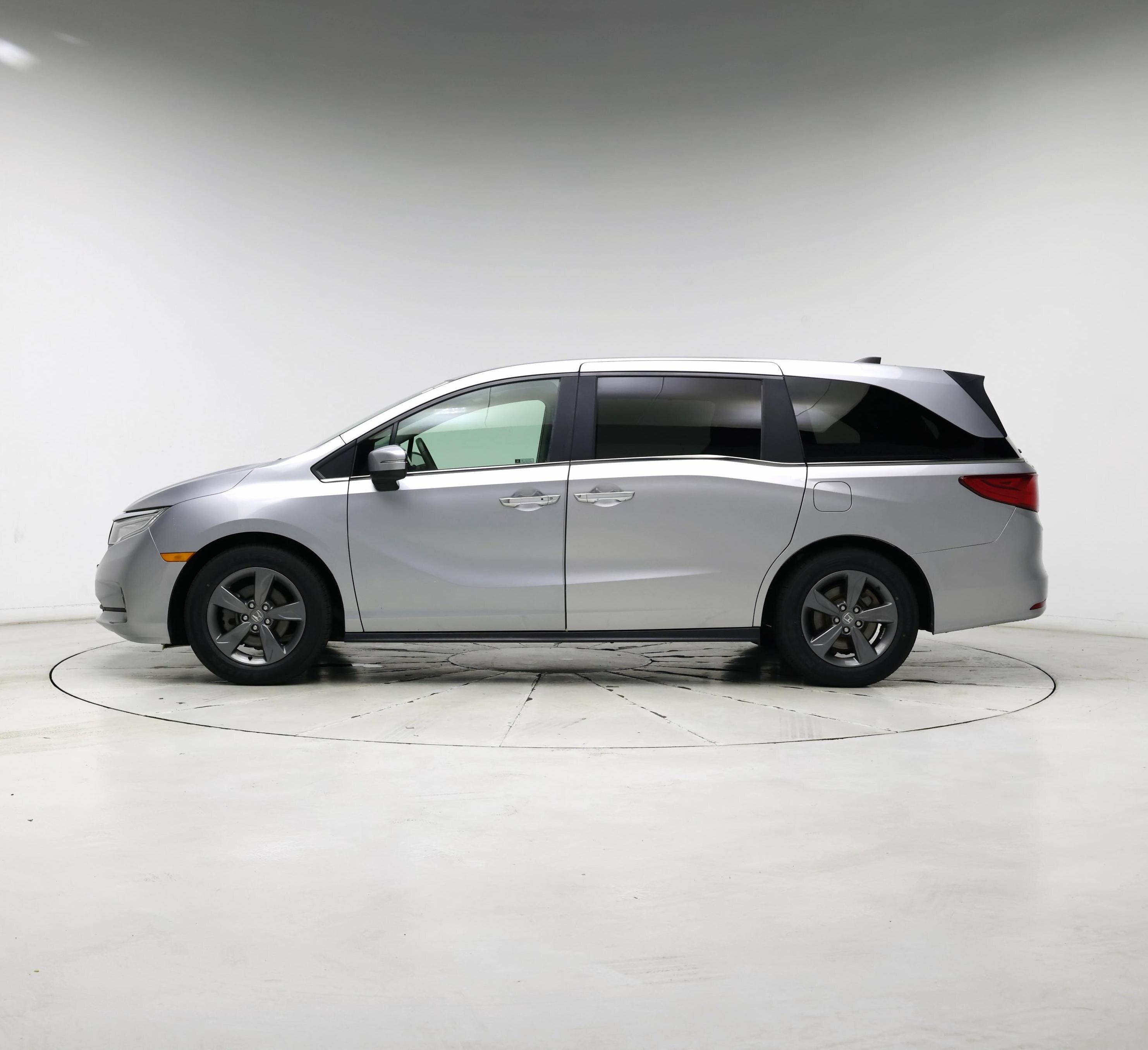 Thumbnail: 2022 Honda Odyssey - 3