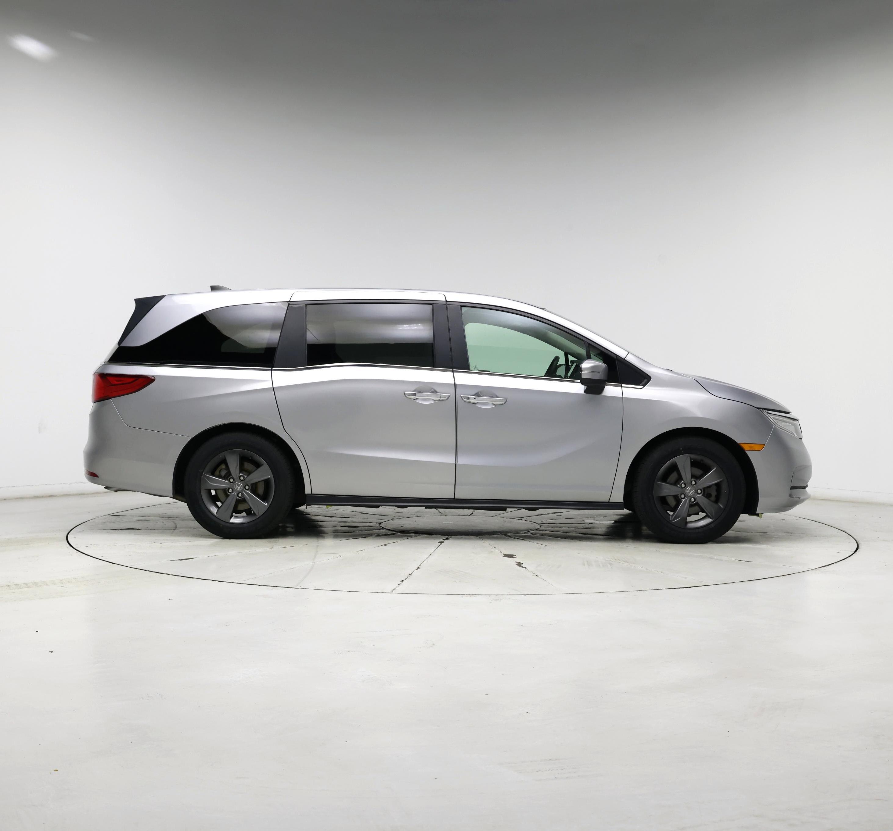 Thumbnail: 2022 Honda Odyssey - 7